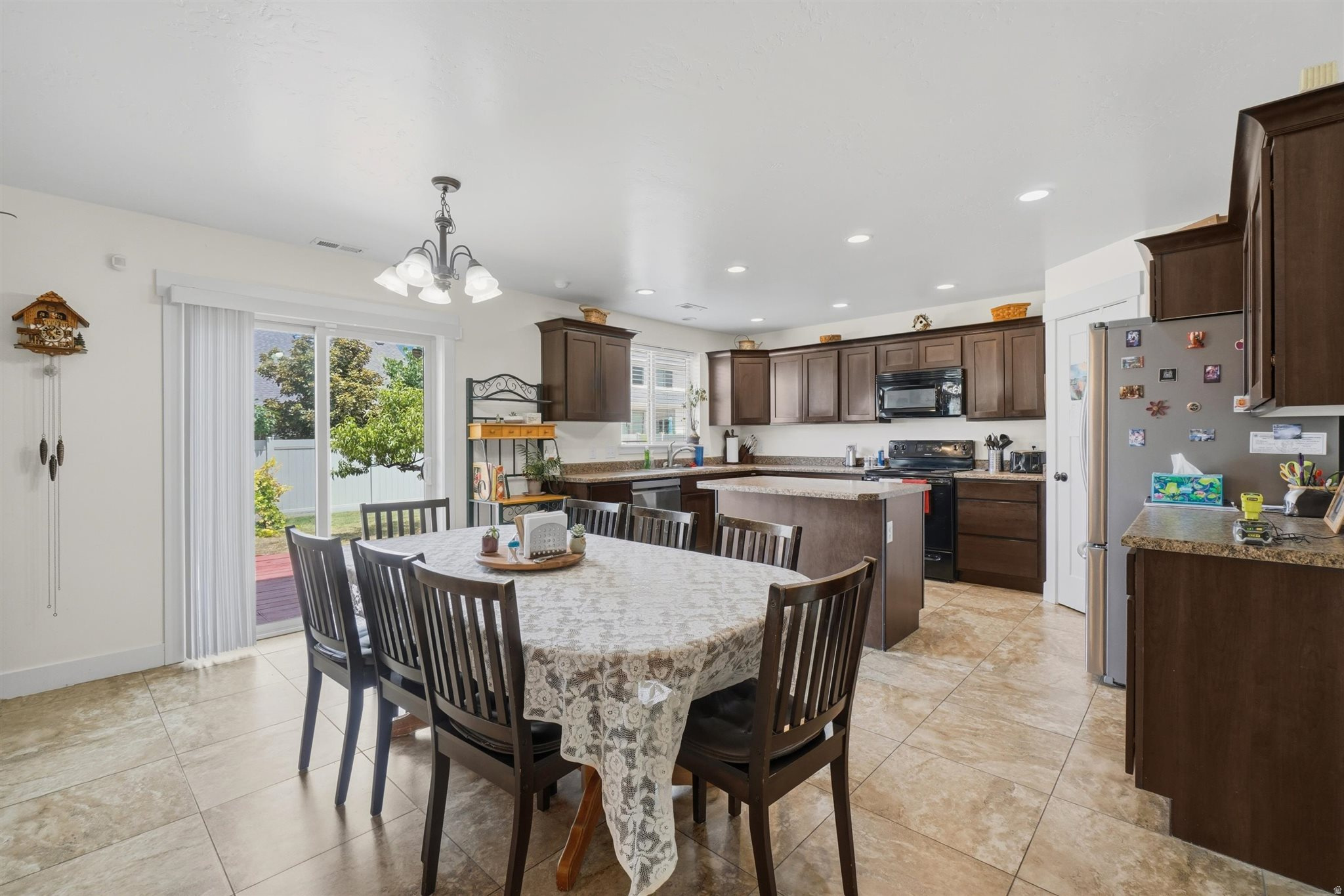 CRYSTAL SPRINGS - Residential