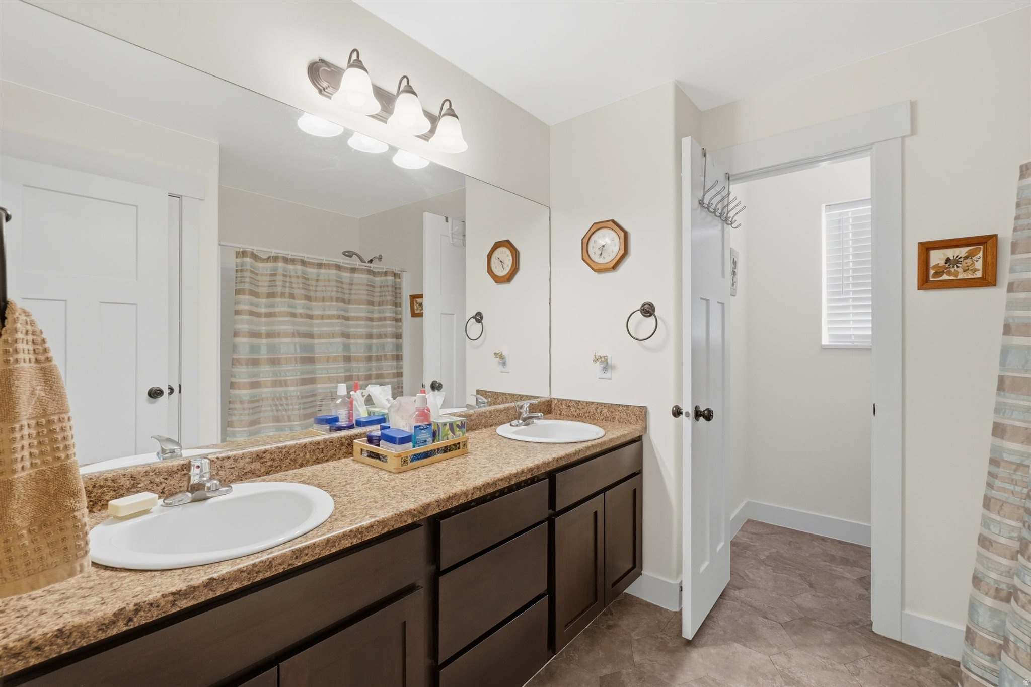 CRYSTAL SPRINGS - Residential