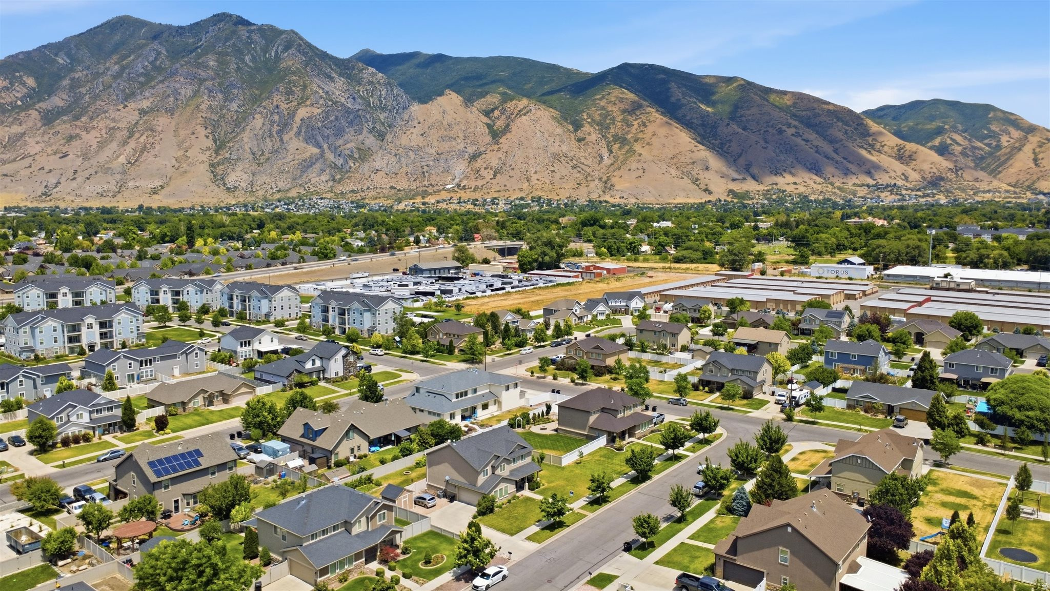 CRYSTAL SPRINGS - Residential