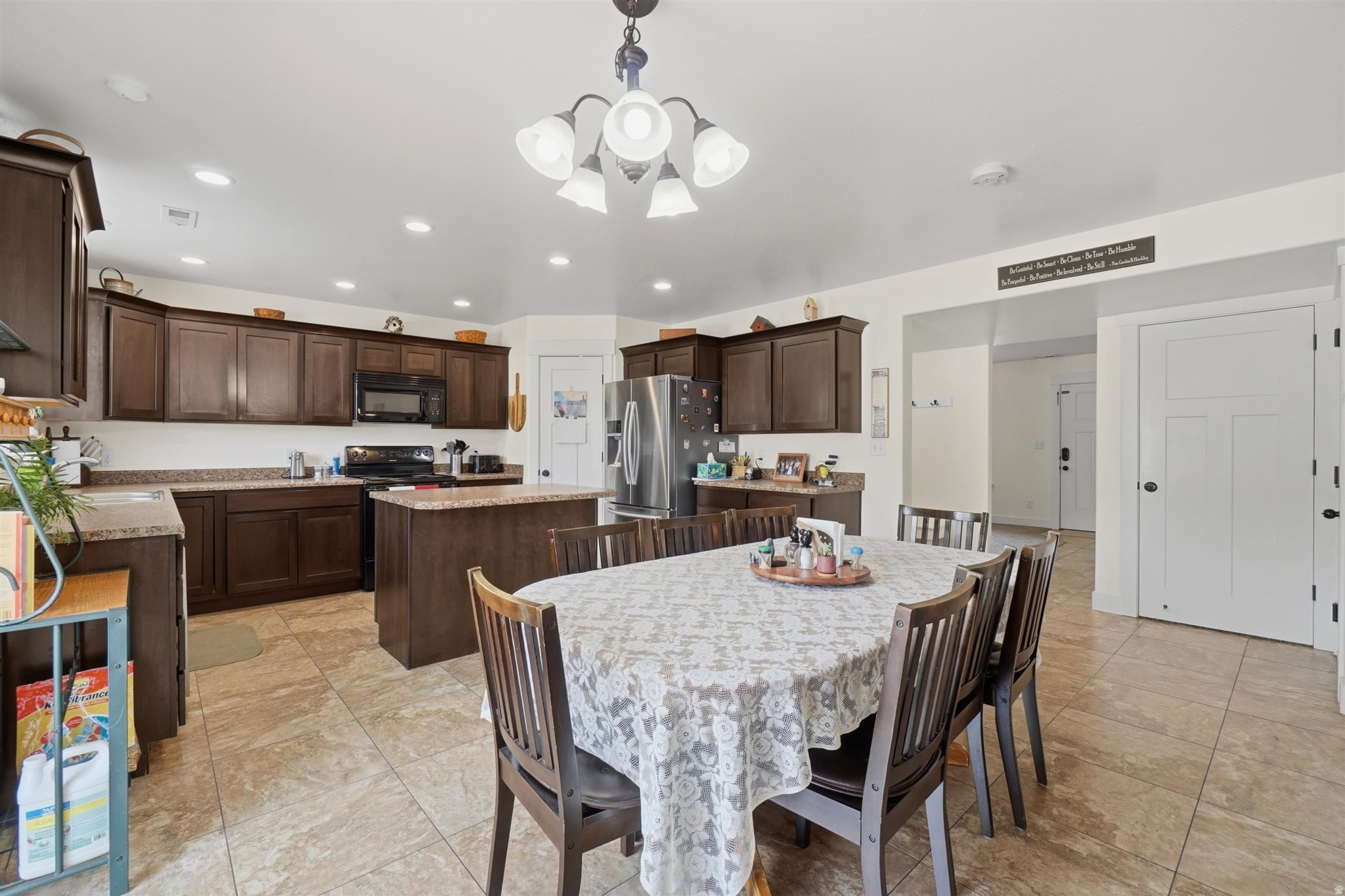 CRYSTAL SPRINGS - Residential