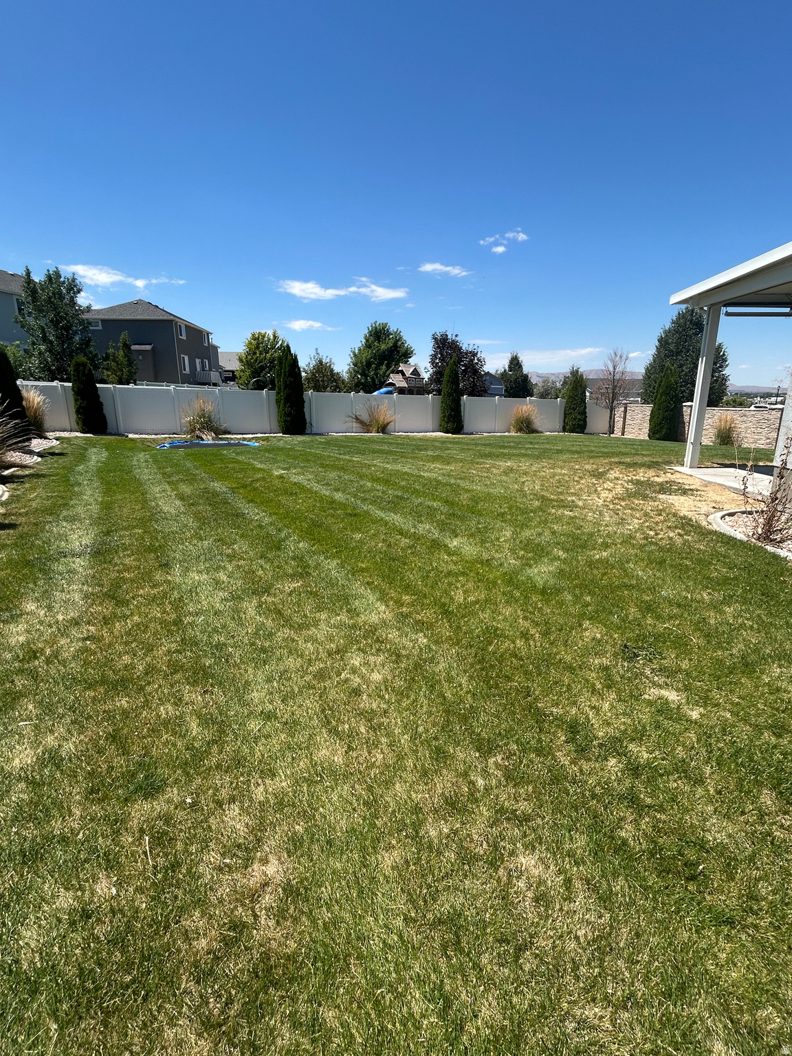 WHITE RAIL OVERLOOK - Residential