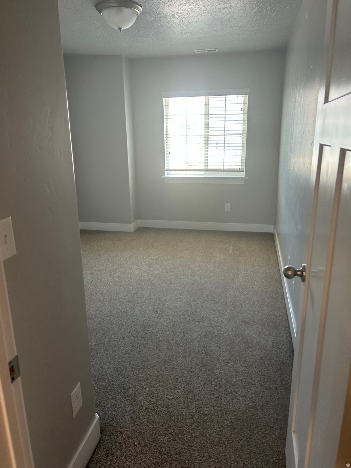 WHITE RAIL OVERLOOK - Residential