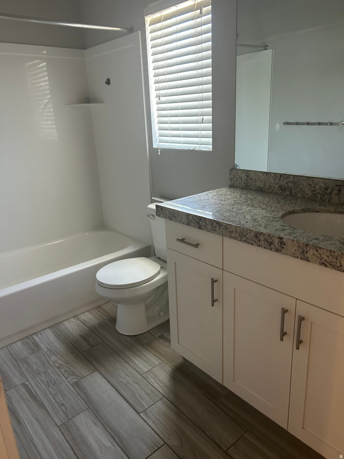 WHITE RAIL OVERLOOK - Residential