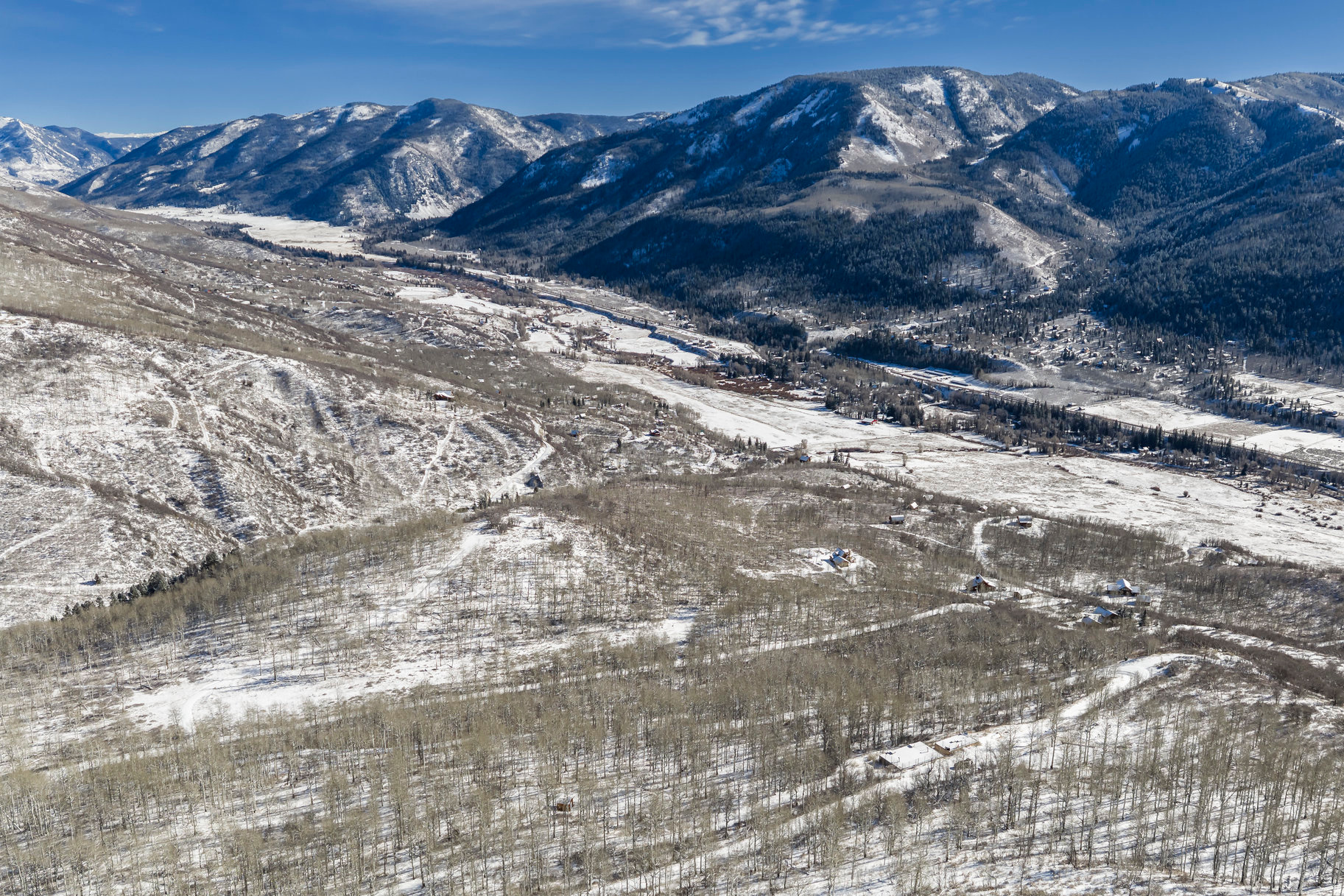 CANYON RIM - Land