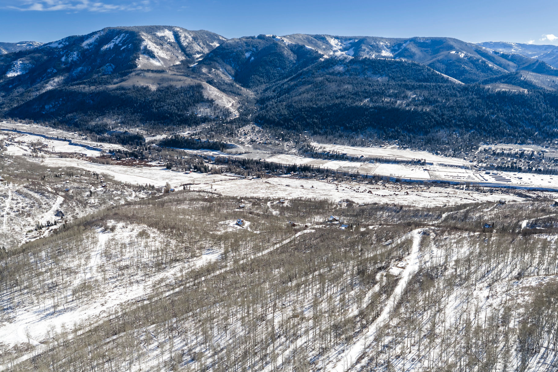 CANYON RIM - Land