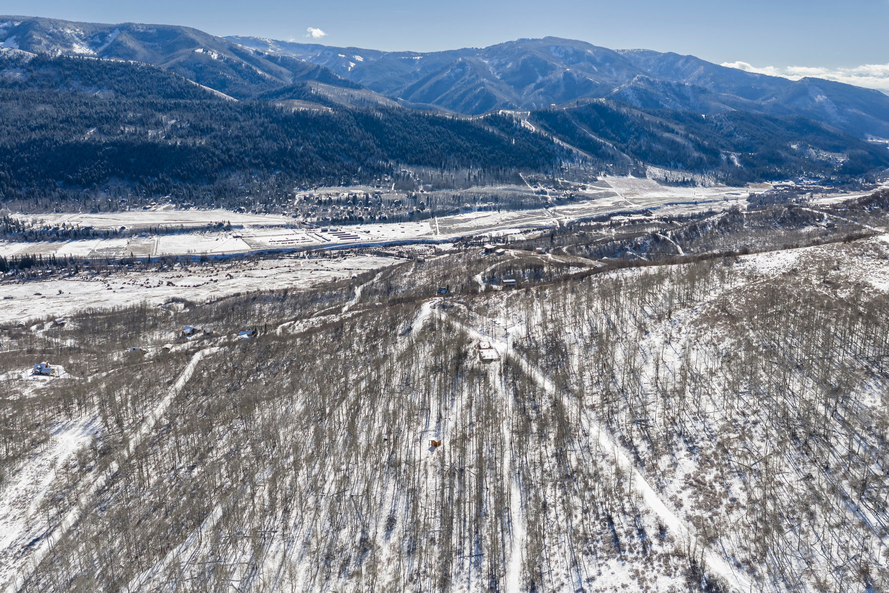 CANYON RIM - Land