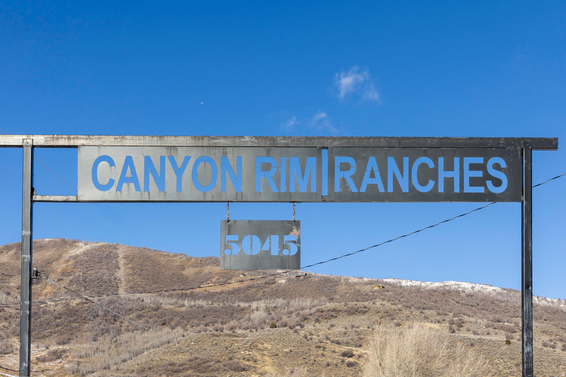 CANYON RIM - Land