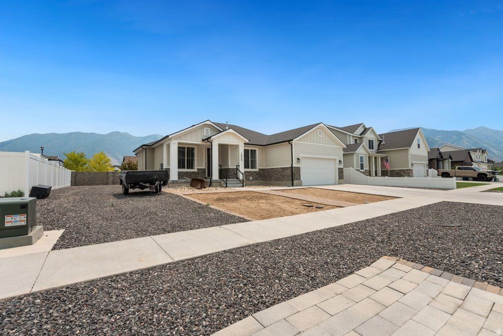 HERITAGE FARMS - Residential