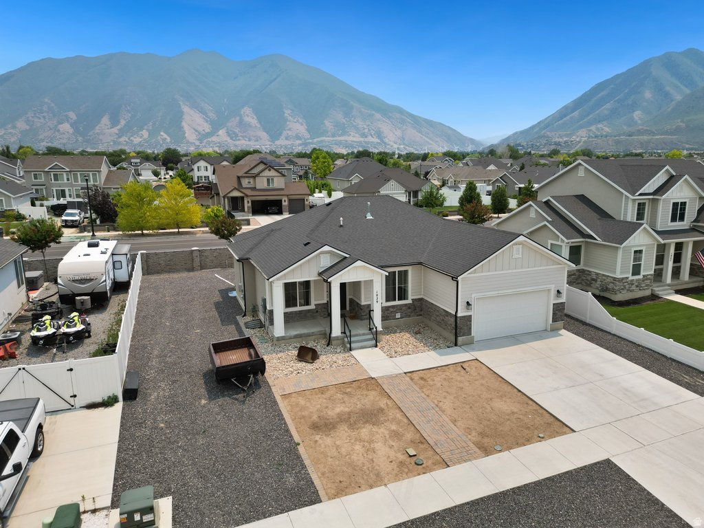 HERITAGE FARMS - Residential