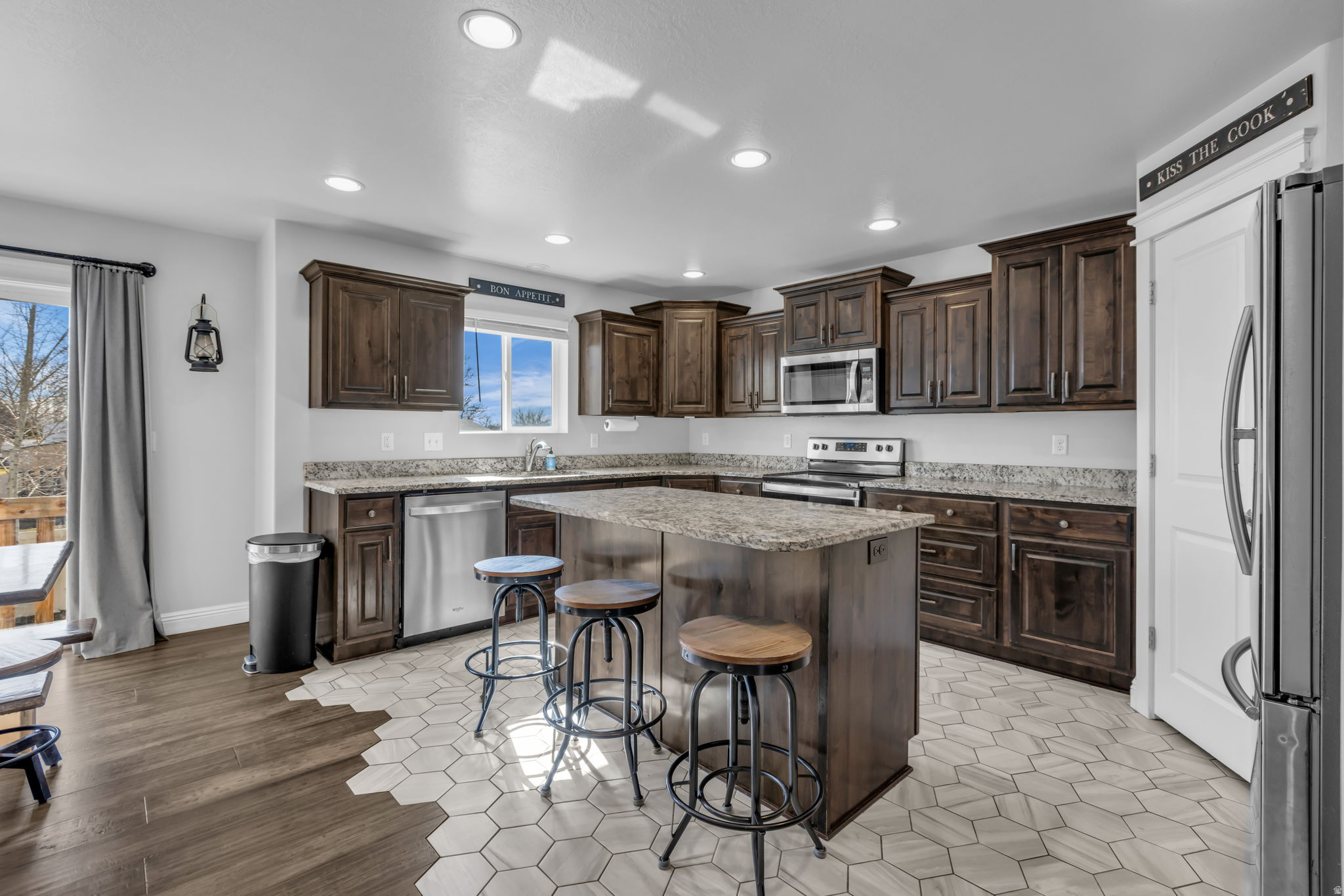 TANNER HERITAGE - Residential
