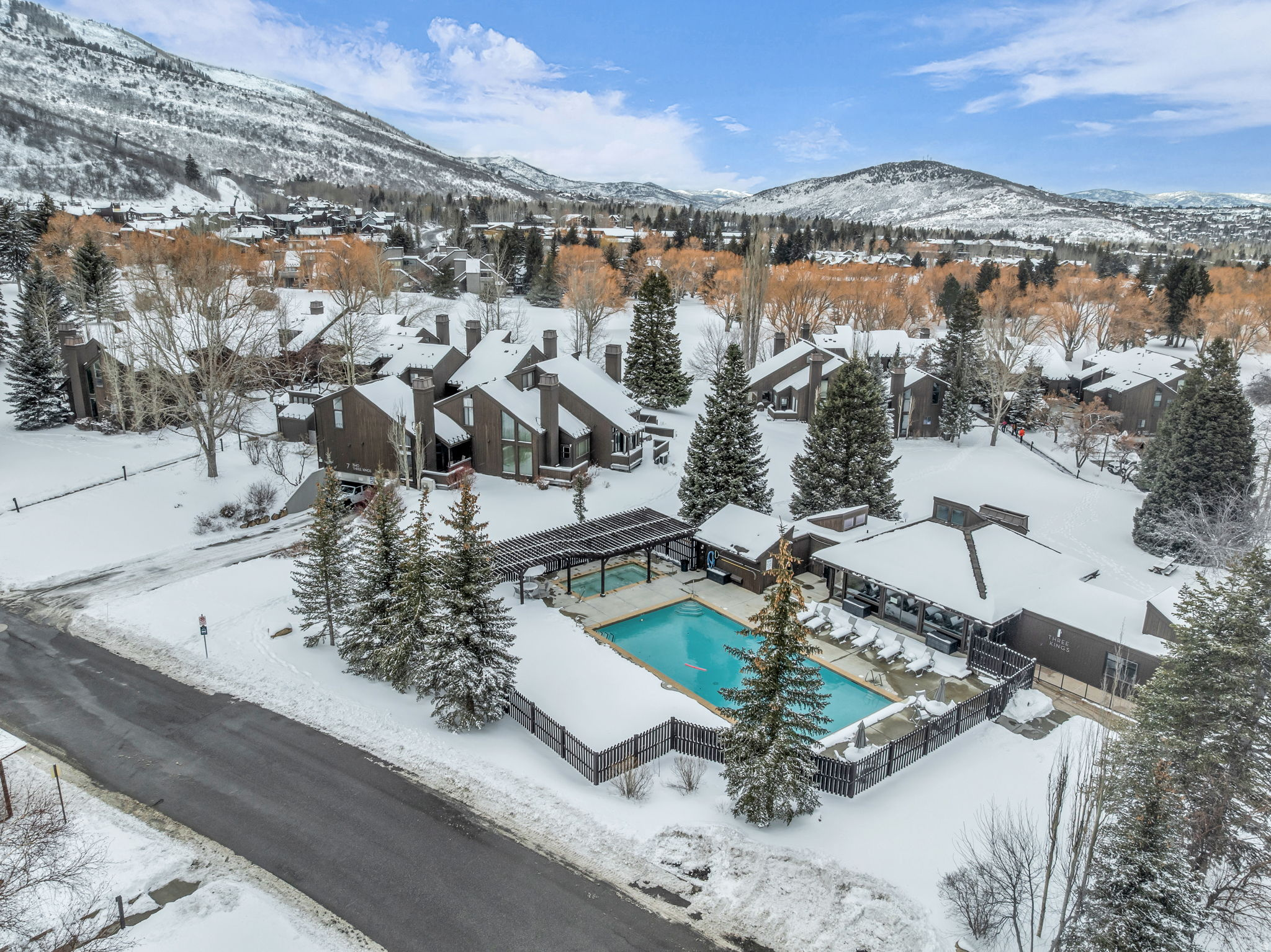 THREE KINGS CONDOMINIUM - Residential
