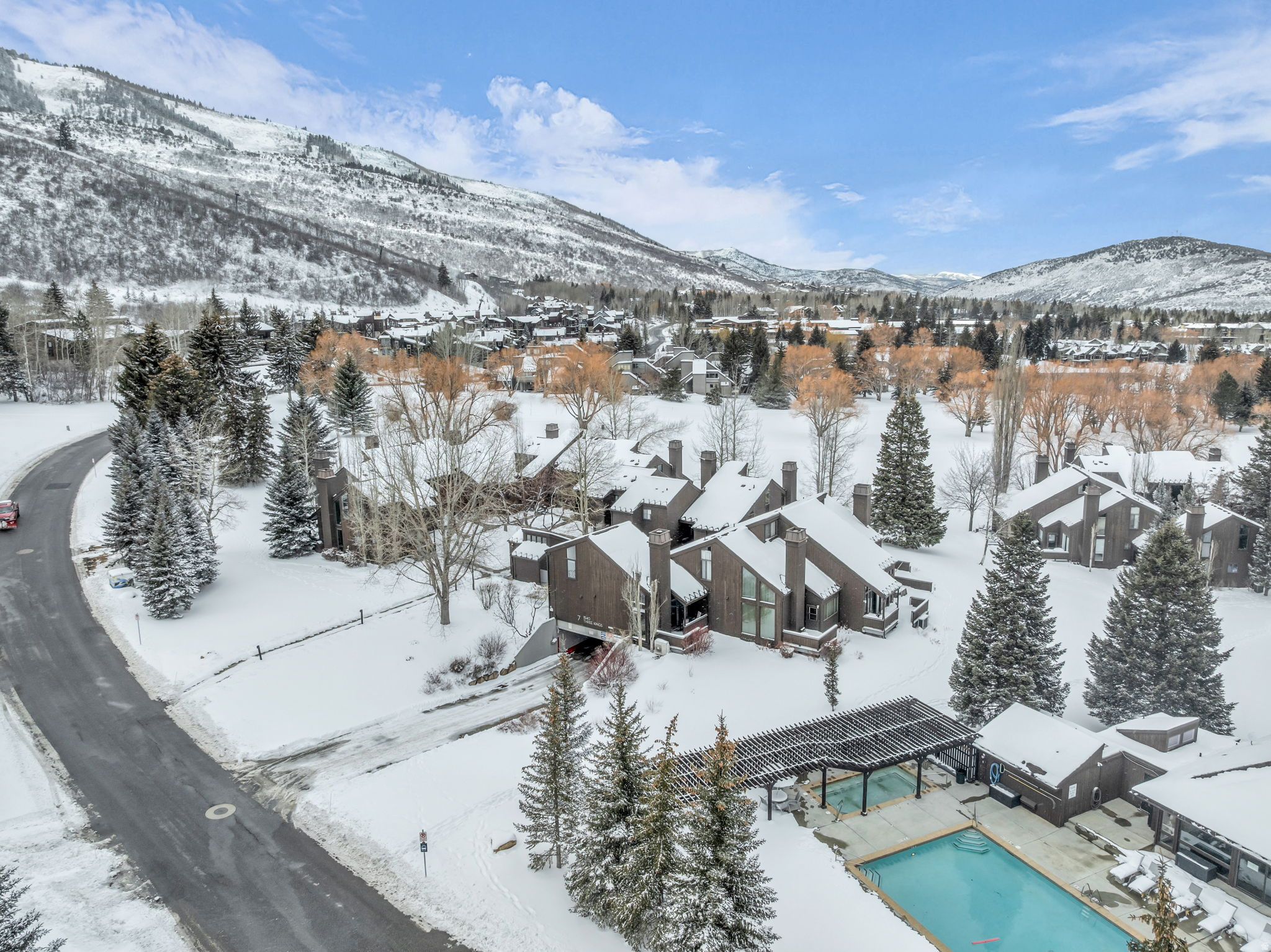 THREE KINGS CONDOMINIUM - Residential