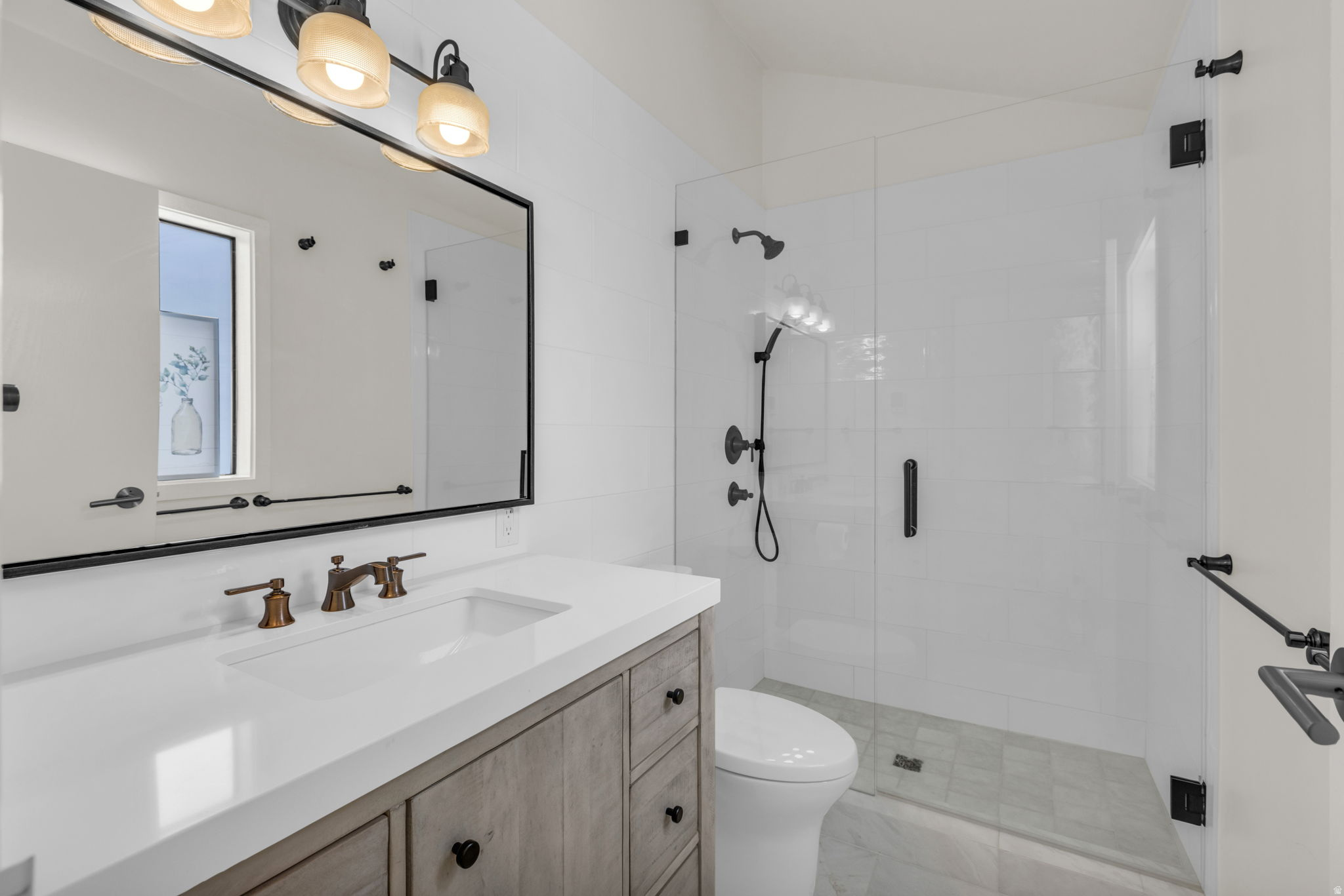 THREE KINGS CONDOMINIUM - Residential