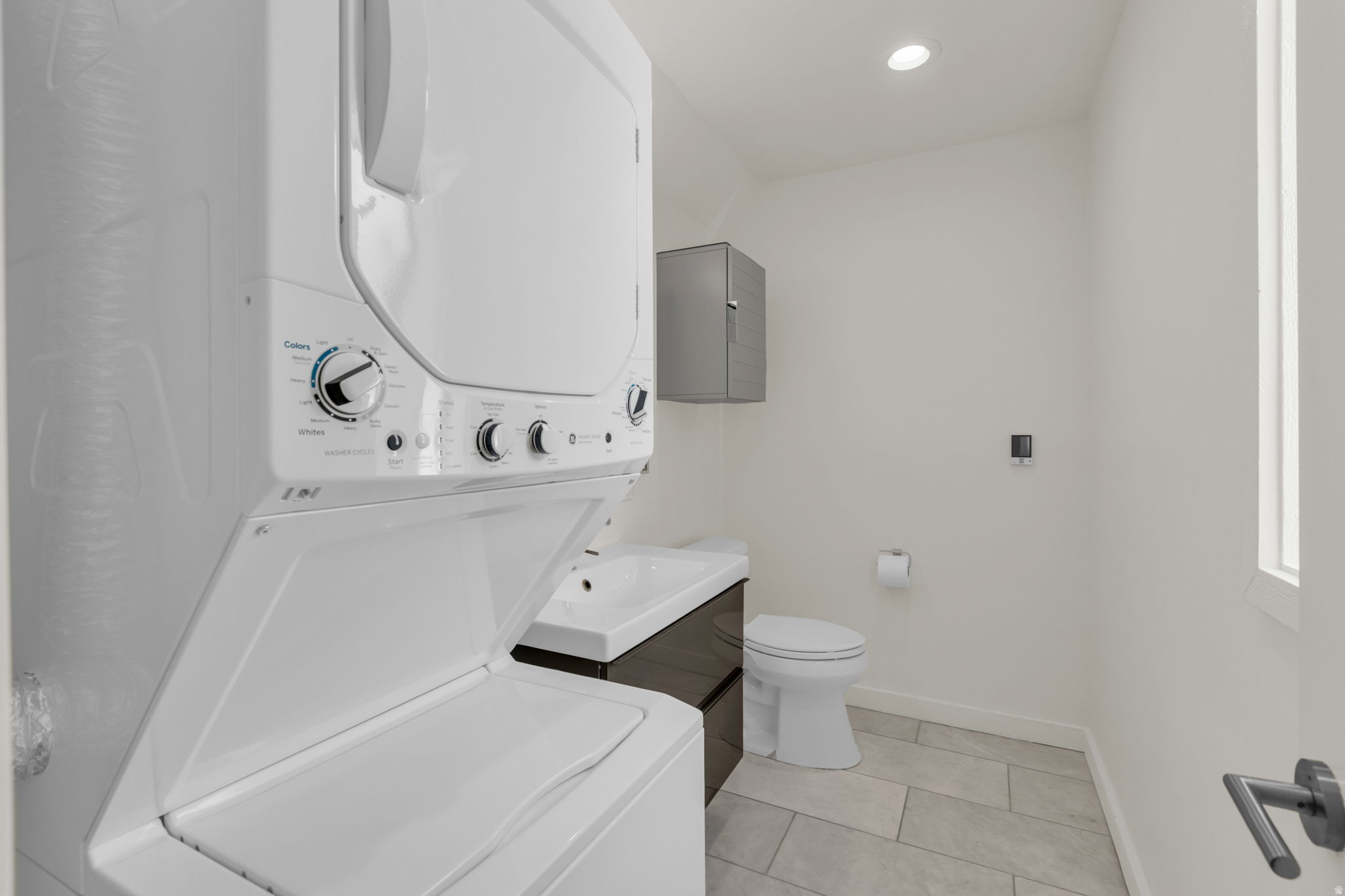 THREE KINGS CONDOMINIUM - Residential