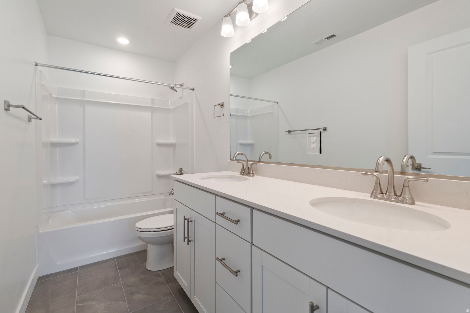 PONY EXPRESS ESTATES - Residential