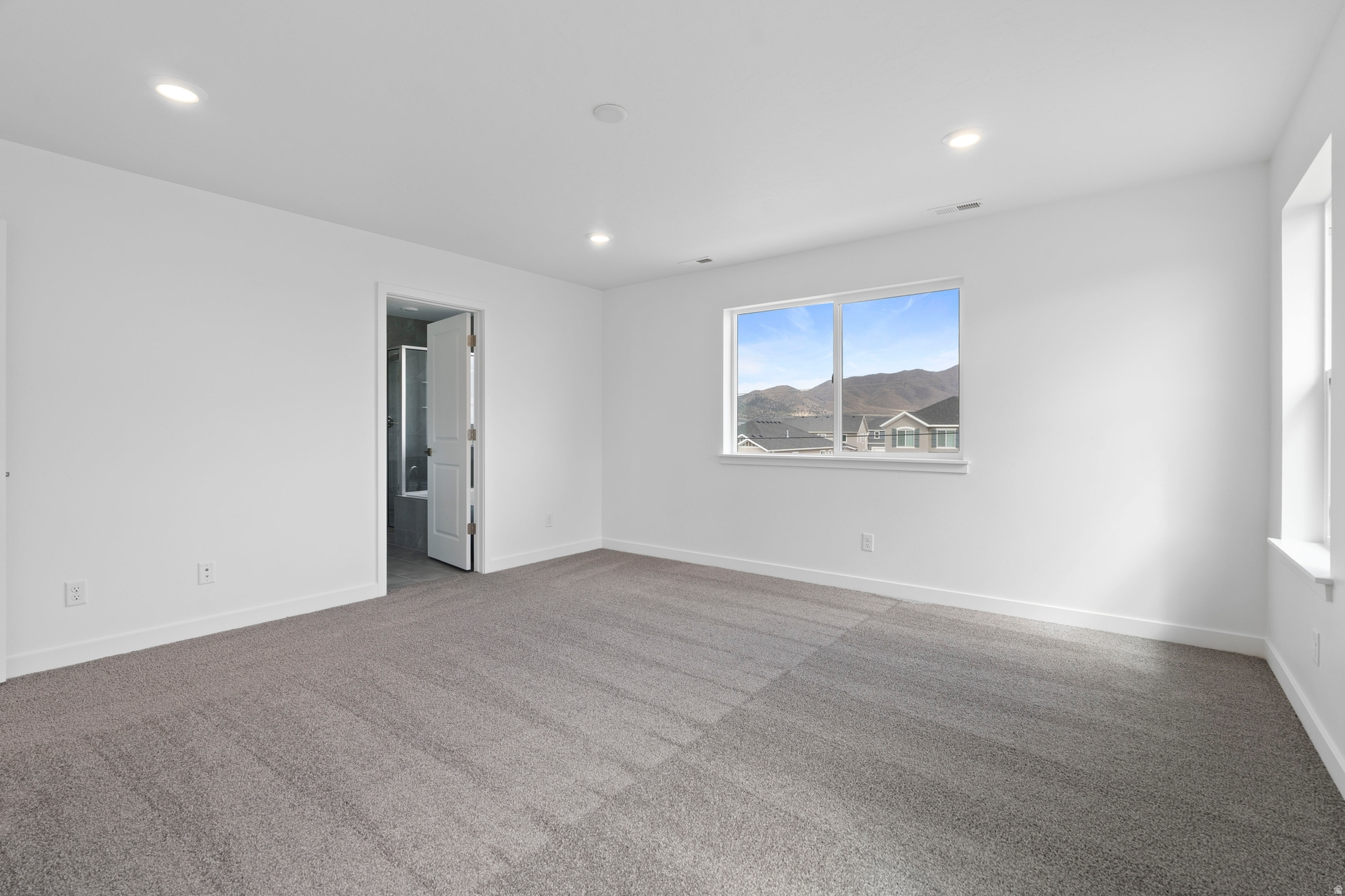 PONY EXPRESS ESTATES - Residential