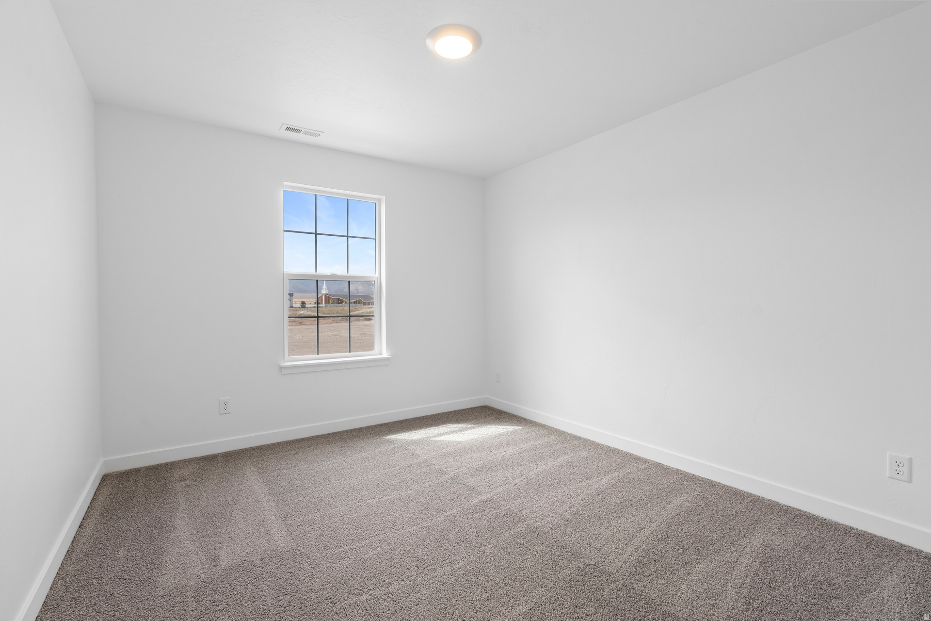 PONY EXPRESS ESTATES - Residential