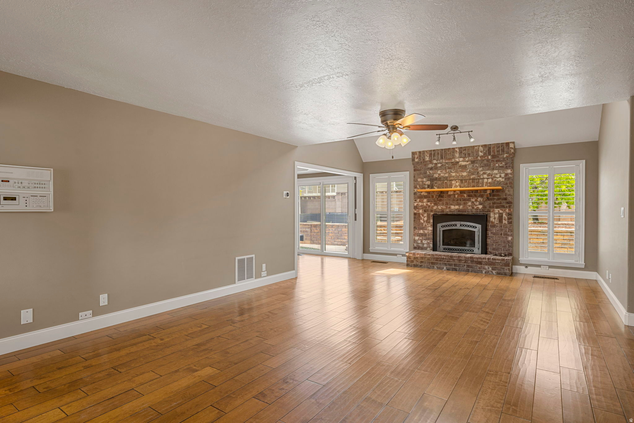 FIDDLERS CANYON SUBDIVISION - Residential