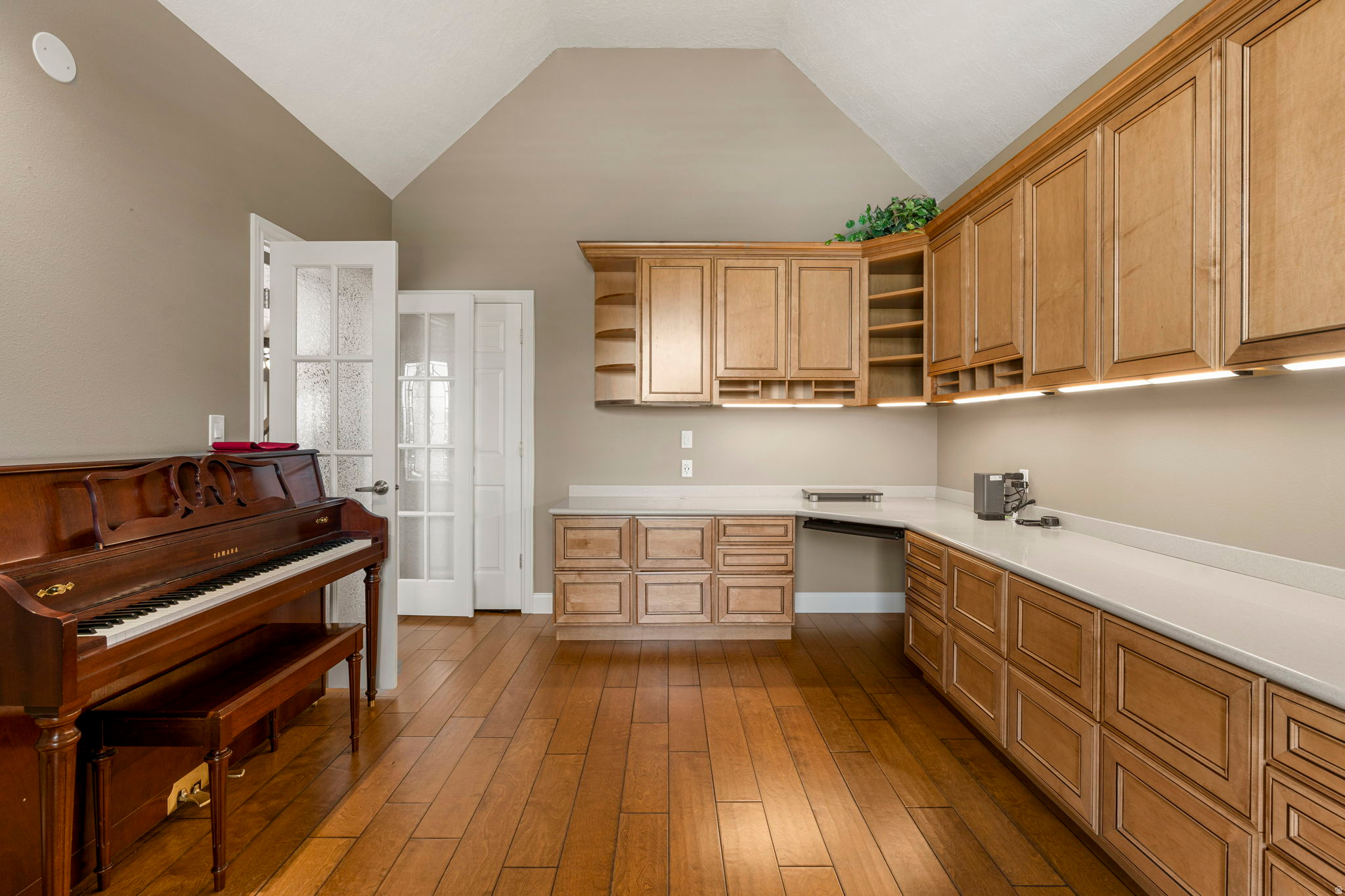 FIDDLERS CANYON SUBDIVISION - Residential