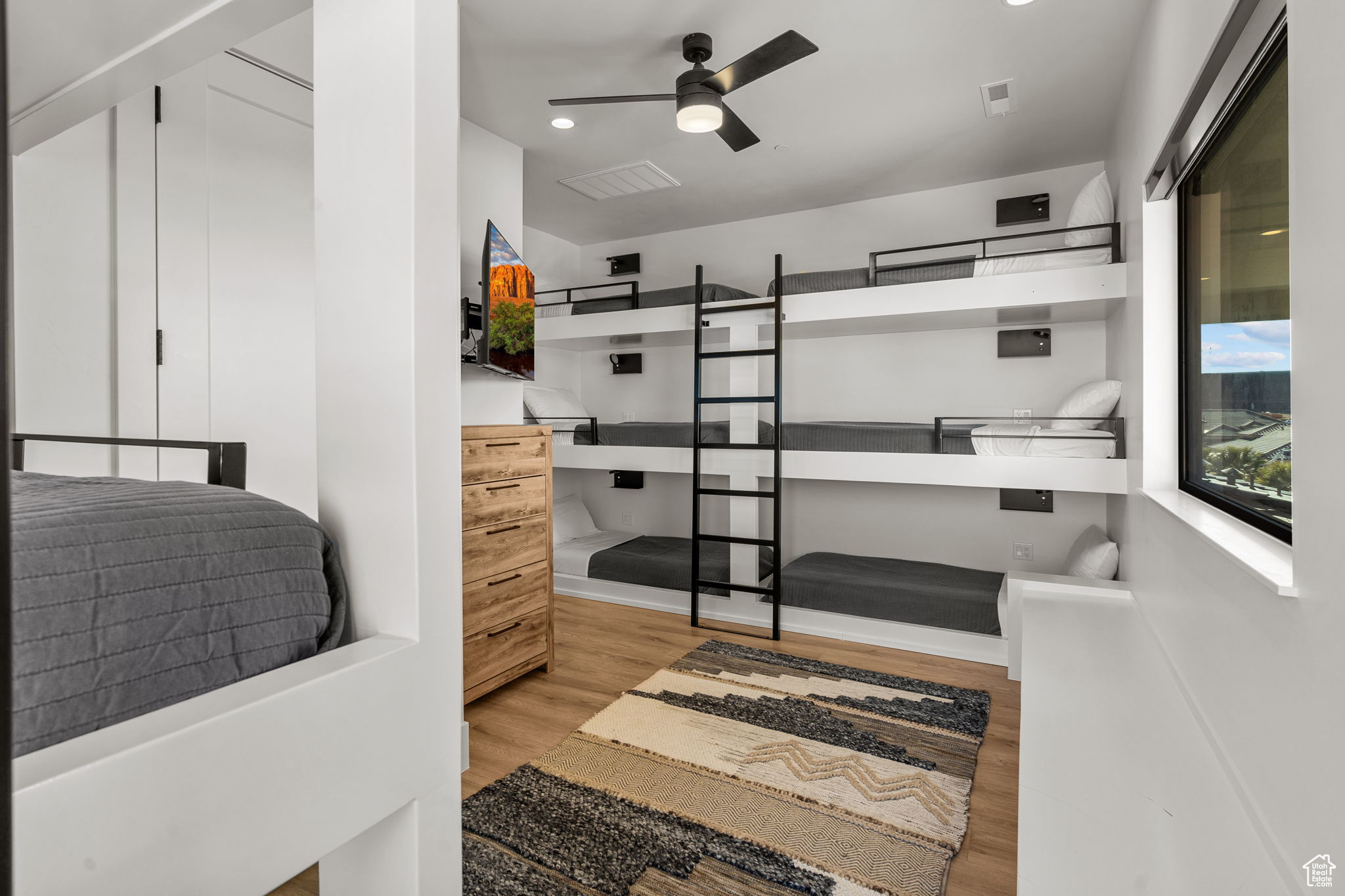 DIXIE SPRINGS E - Residential