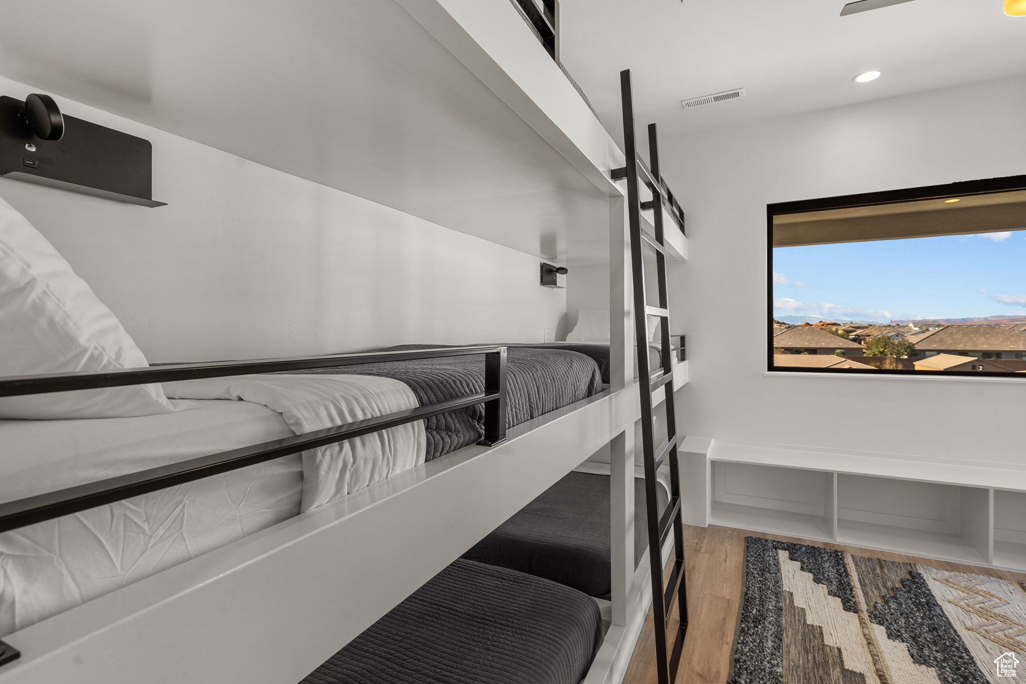 DIXIE SPRINGS E - Residential