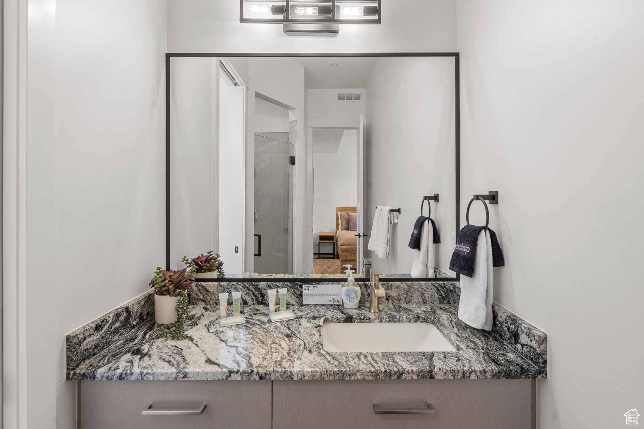 DIXIE SPRINGS E - Residential