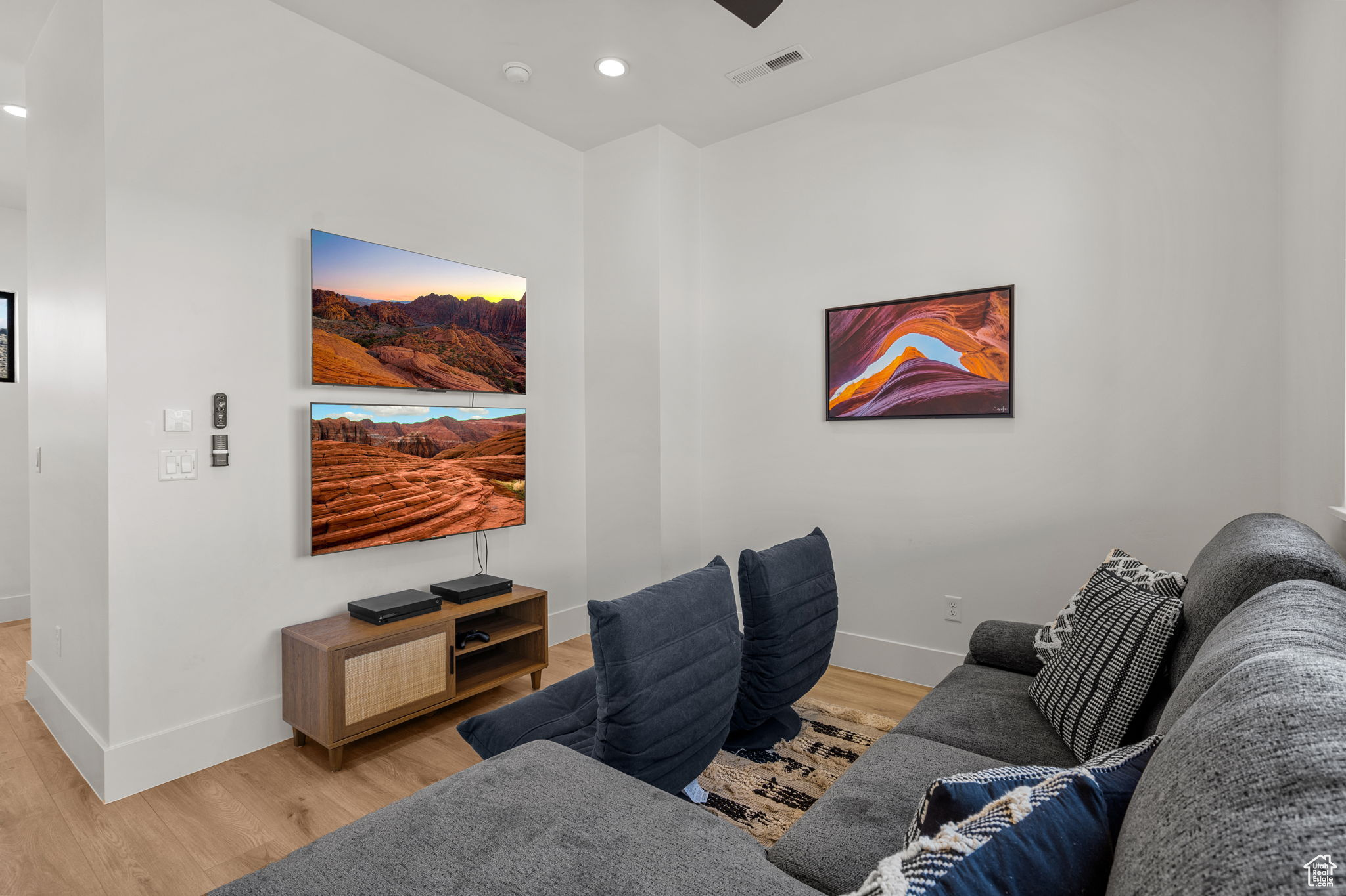 DIXIE SPRINGS E - Residential