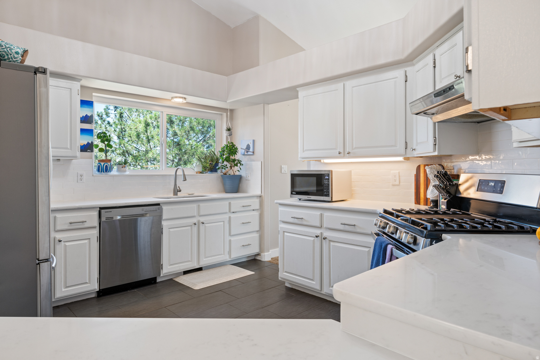 FIDDLERS CANYON SUBDIVISION - Residential