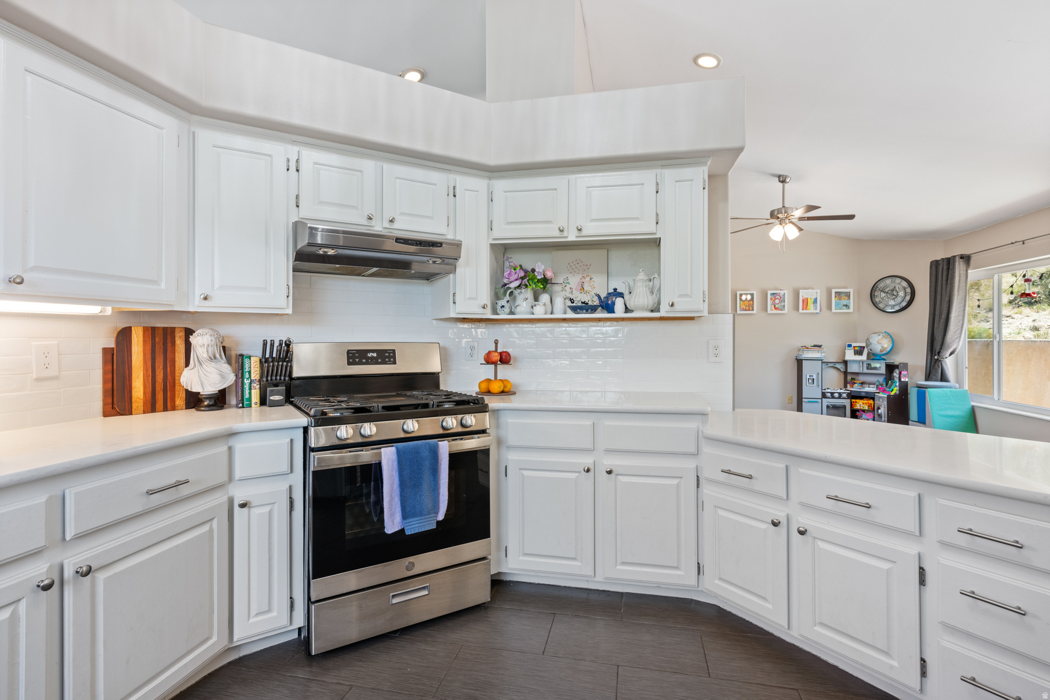 FIDDLERS CANYON SUBDIVISION - Residential