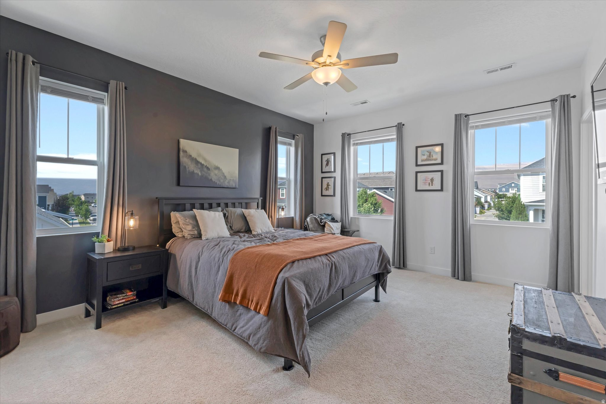 DAYBREAK - Residential