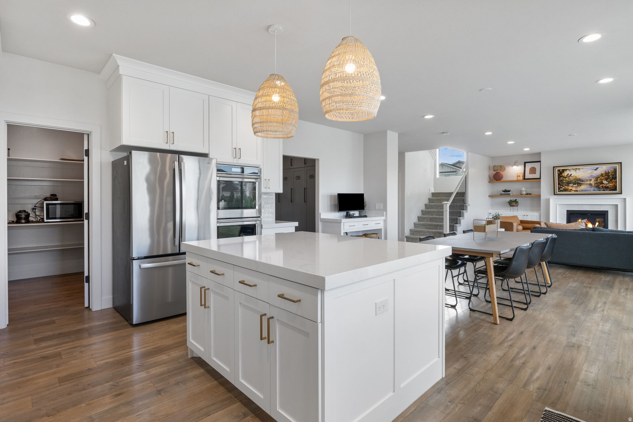 HAMPTON AT WATERS EDGE - Residential