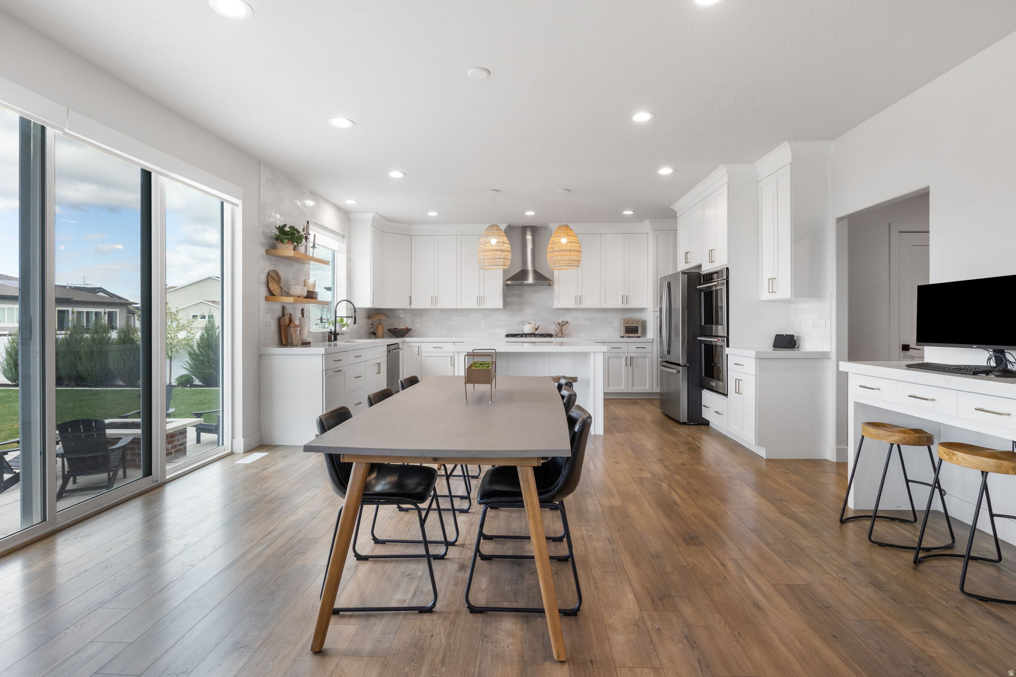HAMPTON AT WATERS EDGE - Residential