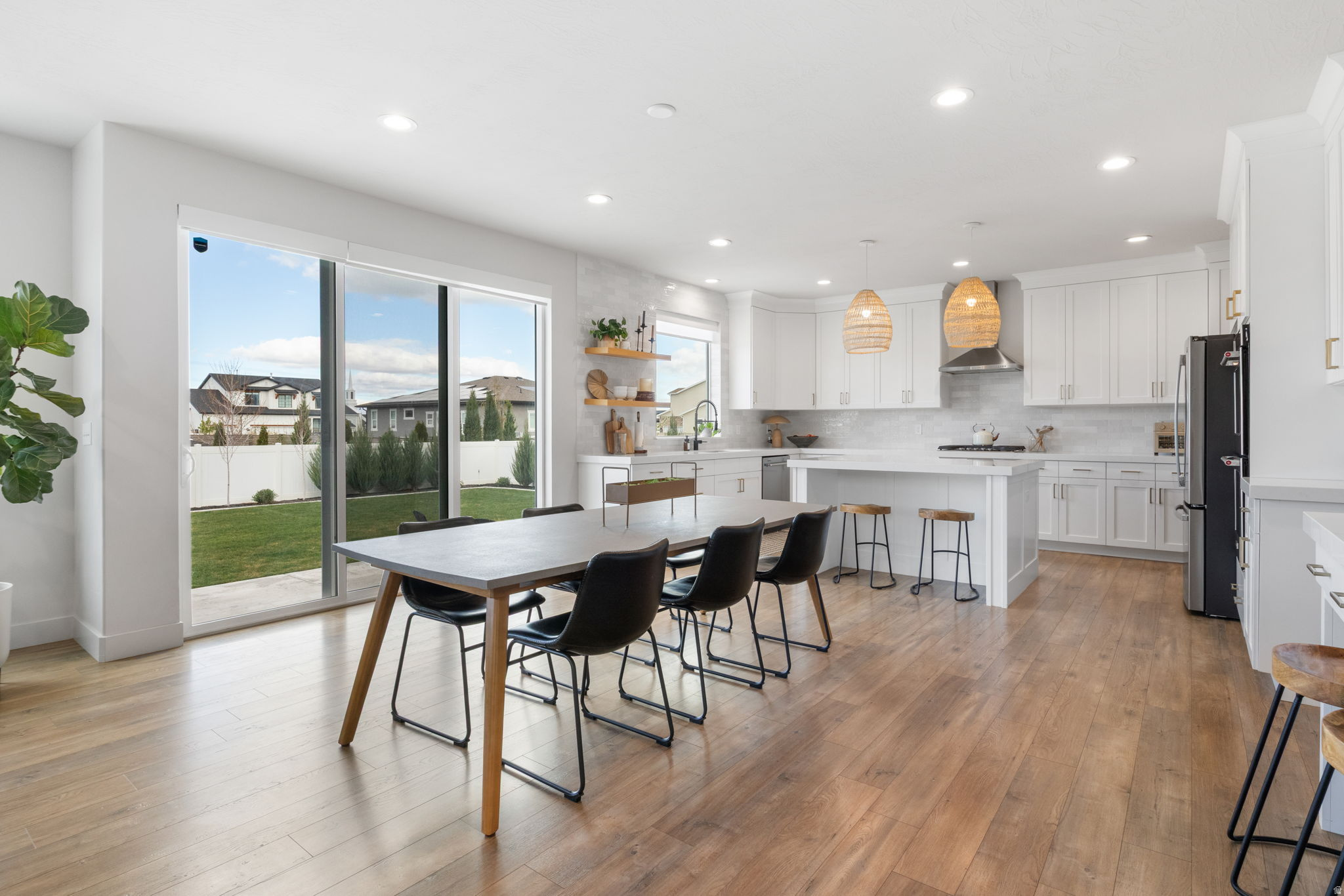 HAMPTON AT WATERS EDGE - Residential