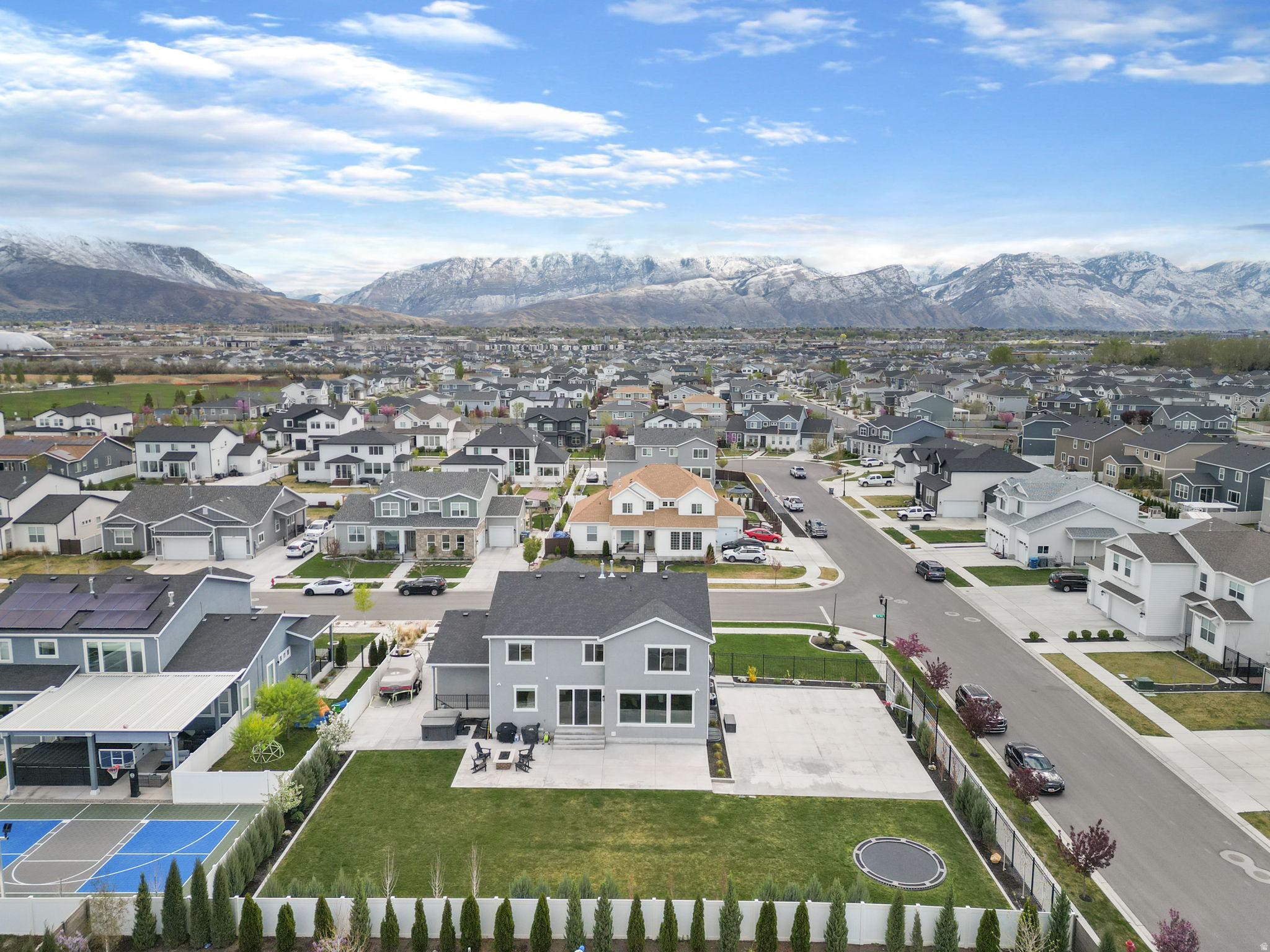 HAMPTON AT WATERS EDGE - Residential