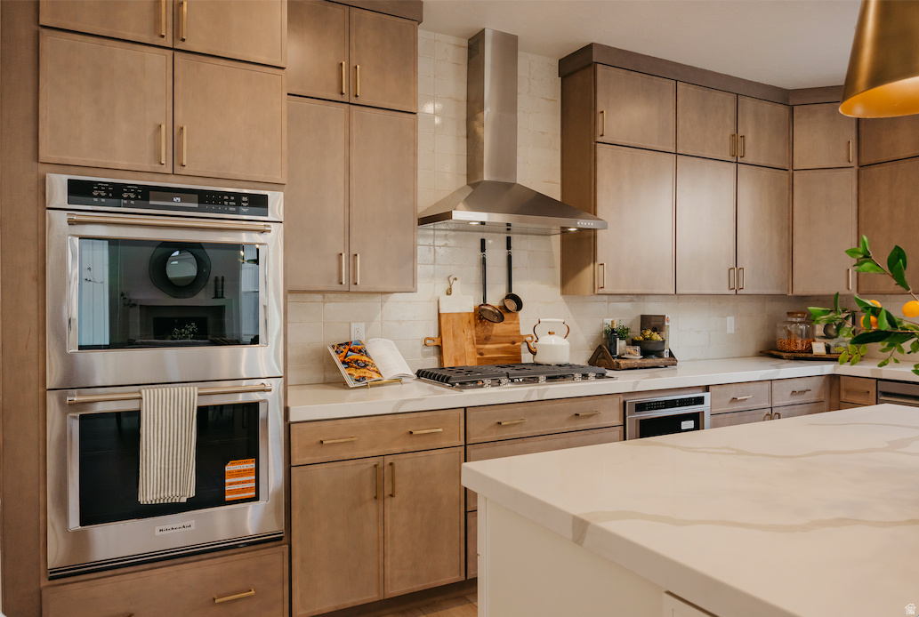 CANYON POINT - Residential