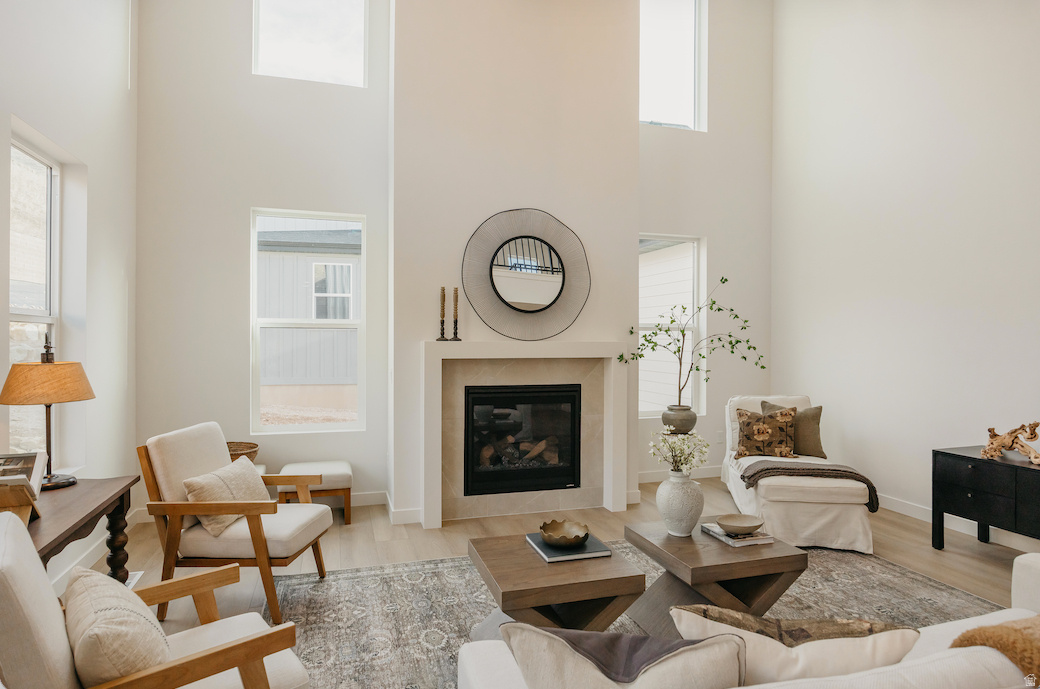 CANYON POINT - Residential