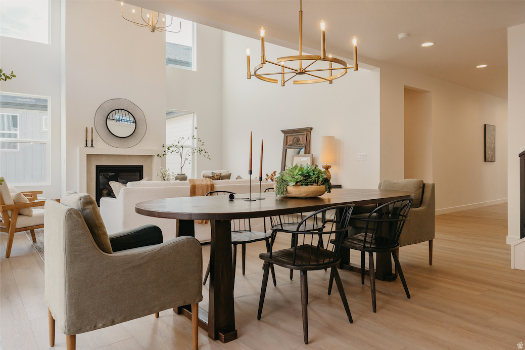 CANYON POINT - Residential