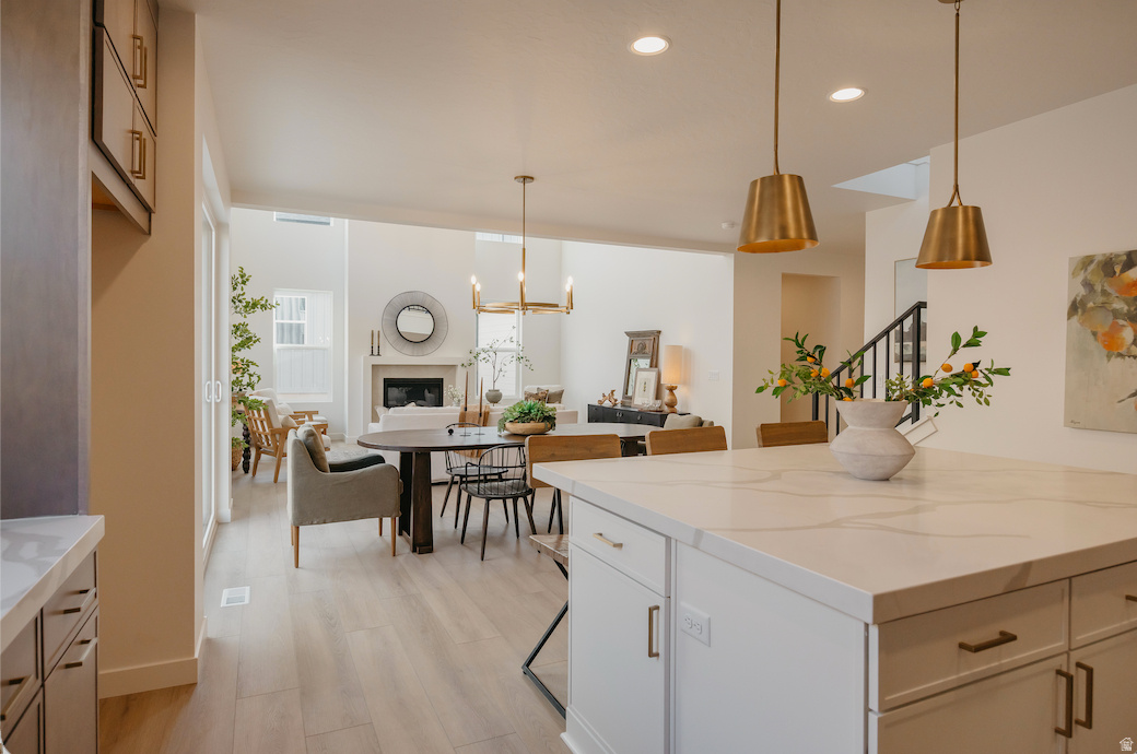 CANYON POINT - Residential