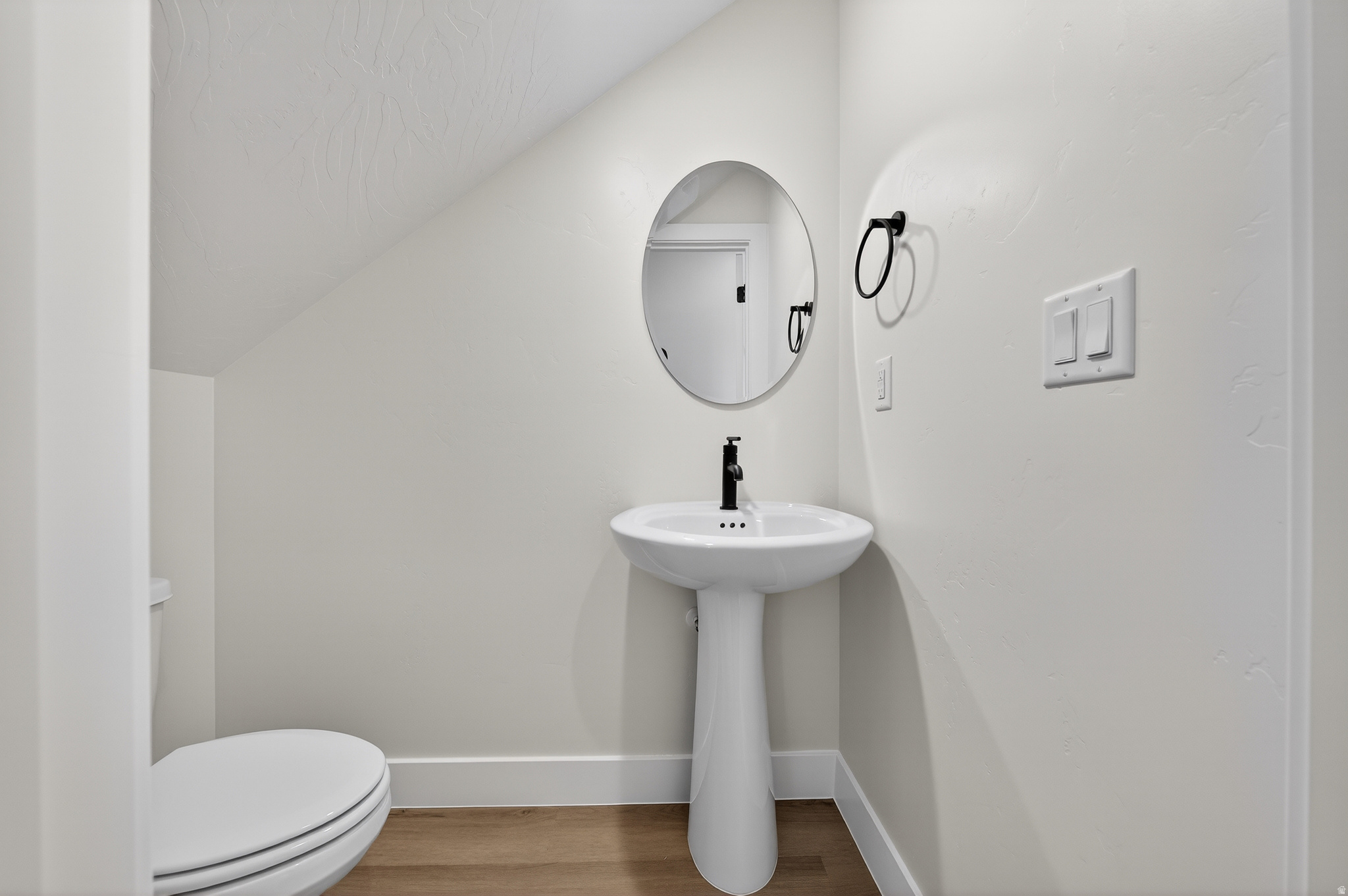 SOUTH DESERT - Residential