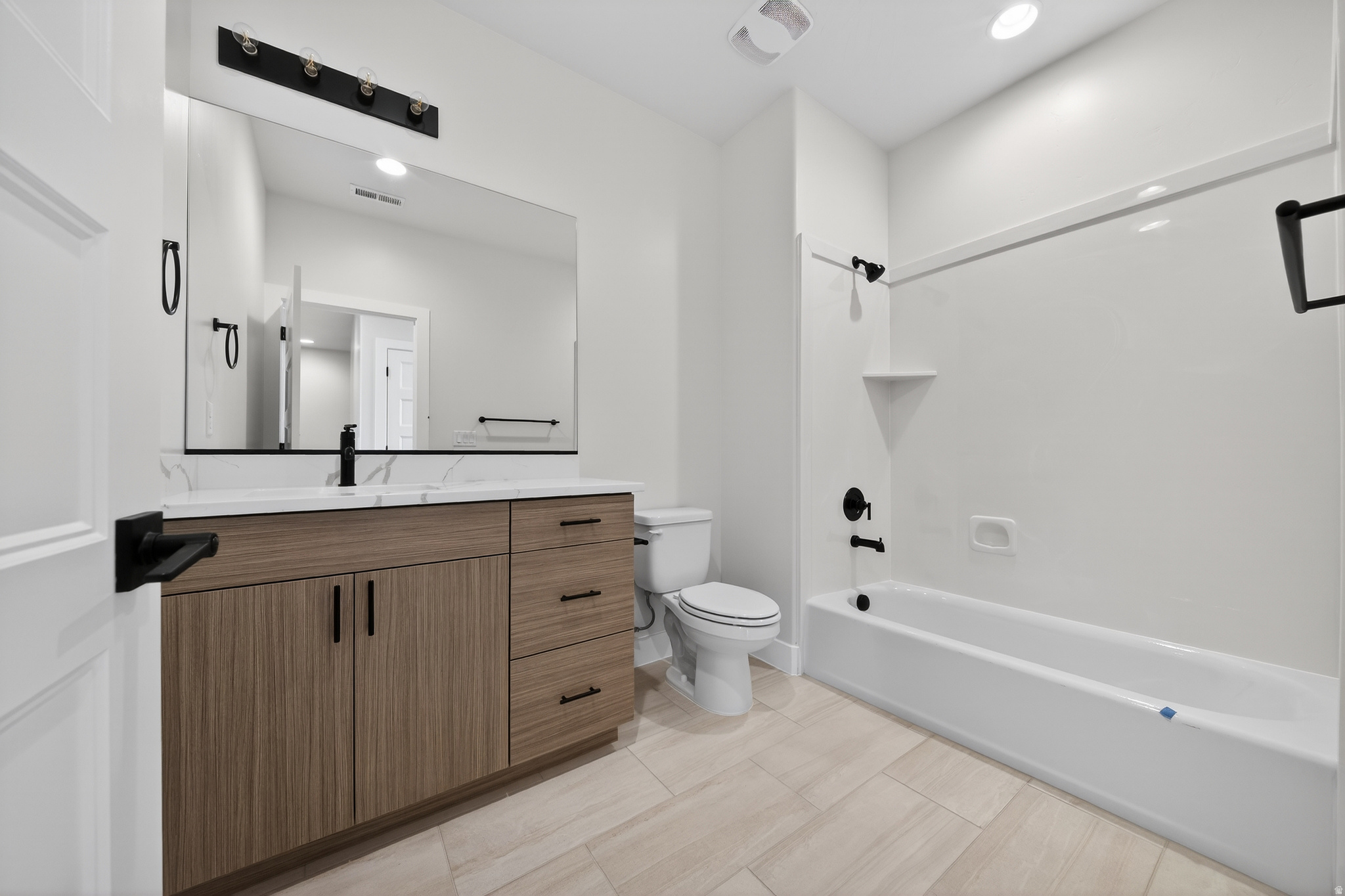 SOUTH DESERT - Residential