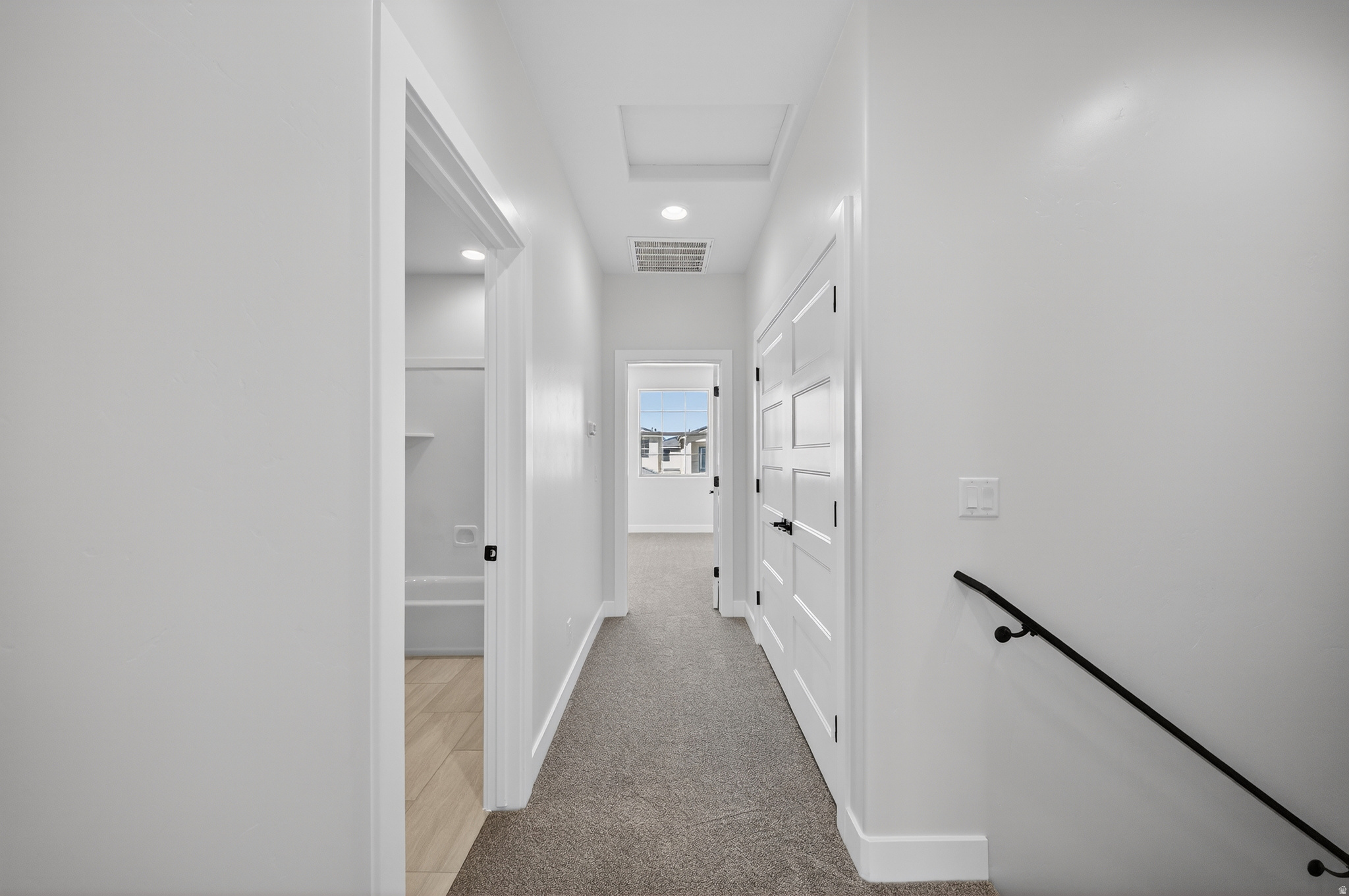 SOUTH DESERT - Residential