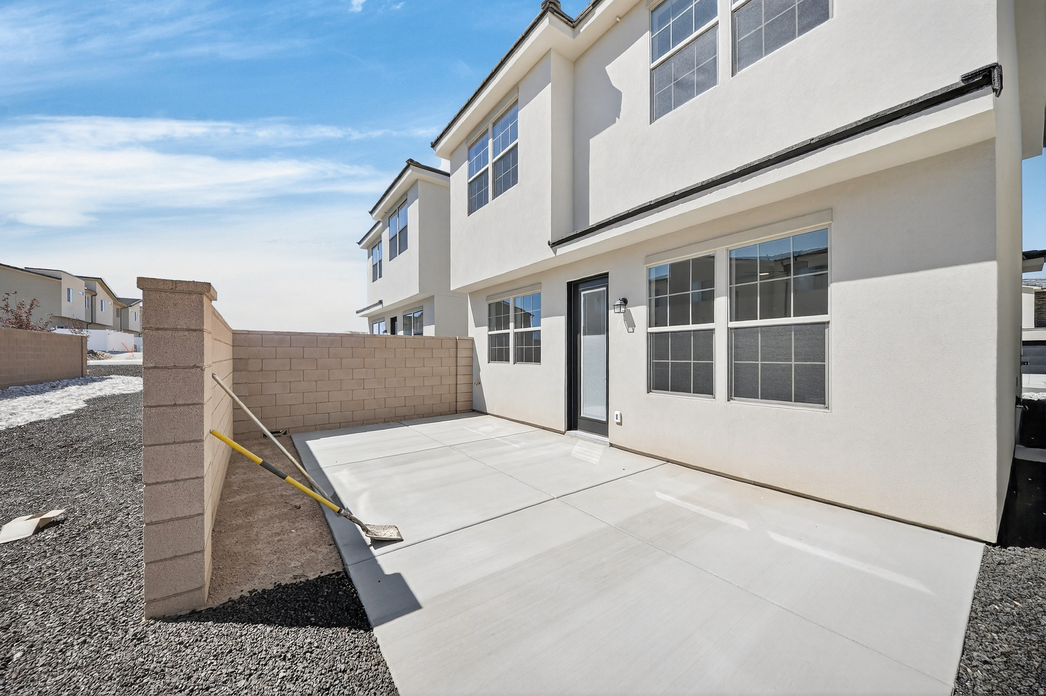 SOUTH DESERT - Residential