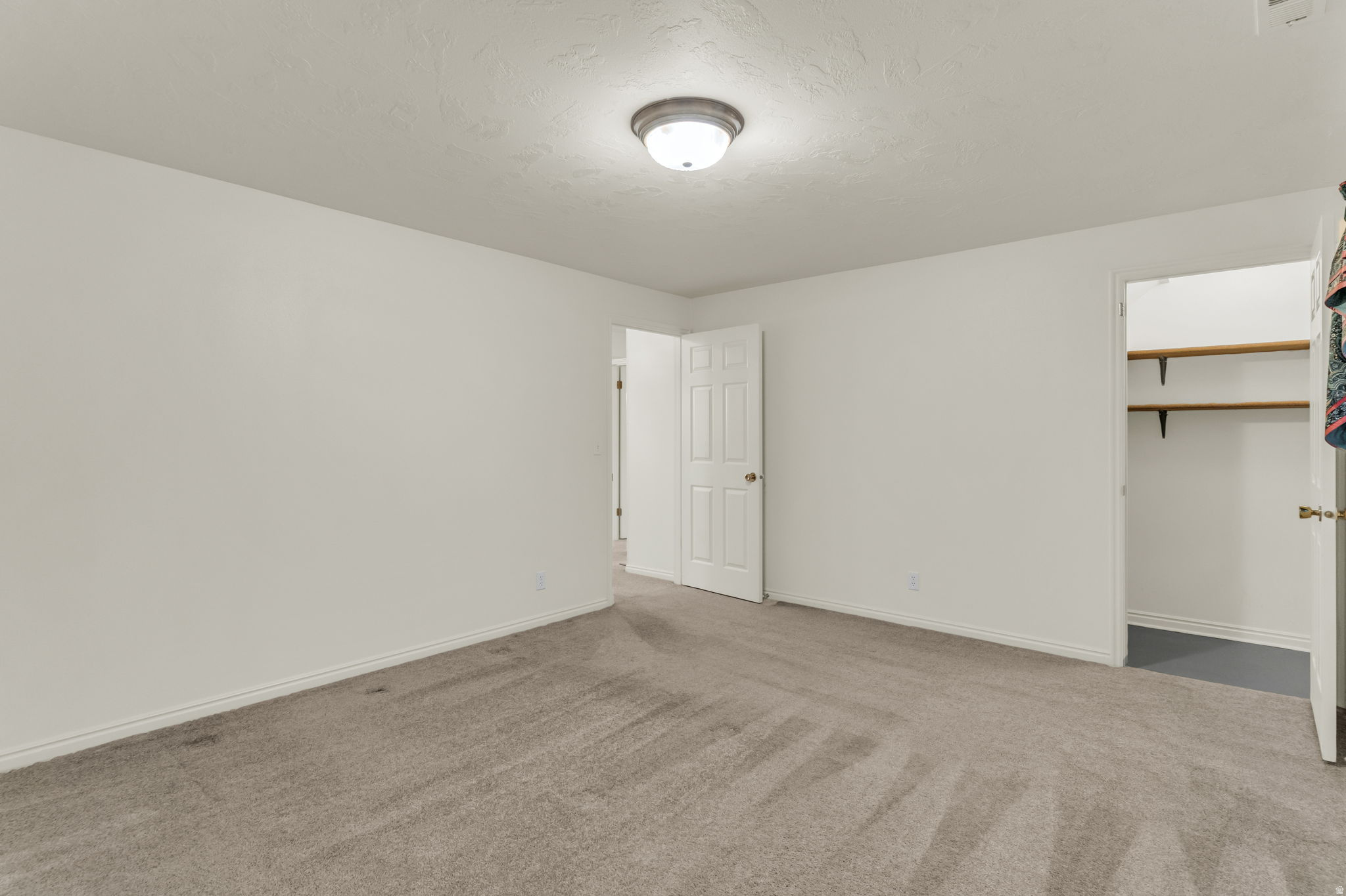 CORNERSTONE CONDO - Residential