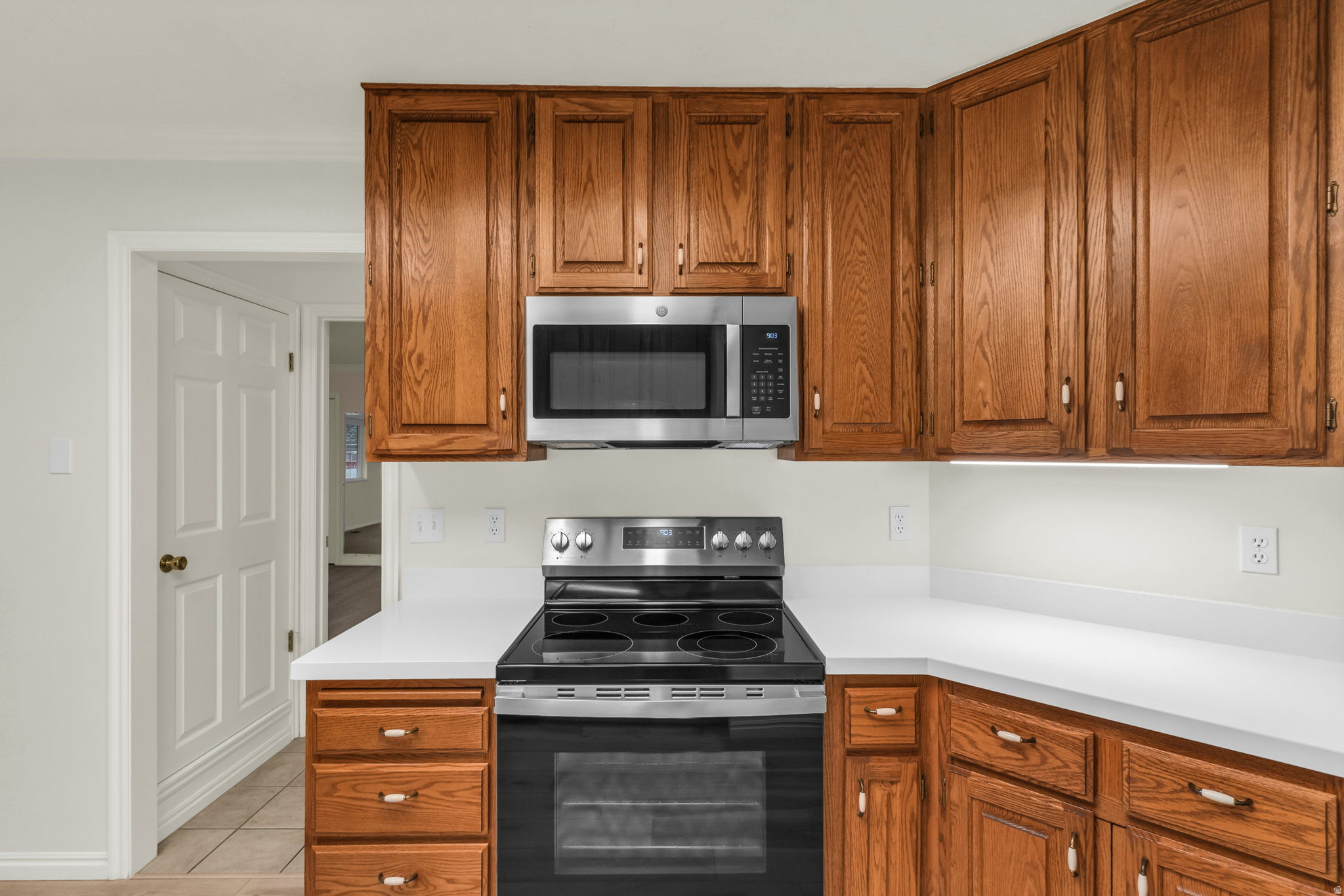 CORNERSTONE CONDO - Residential
