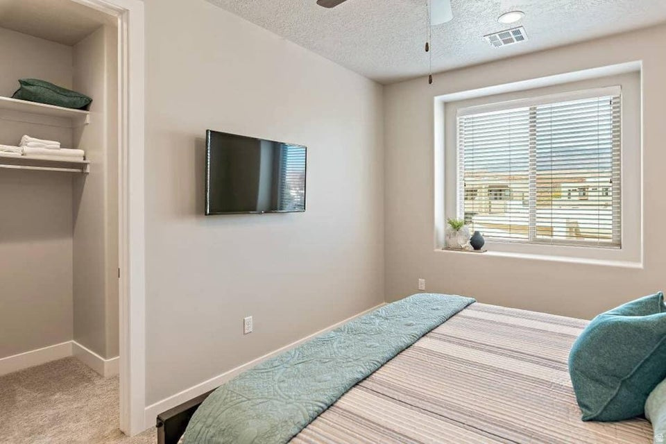 TOWN CENTER AT CORAL CANYON - Residential