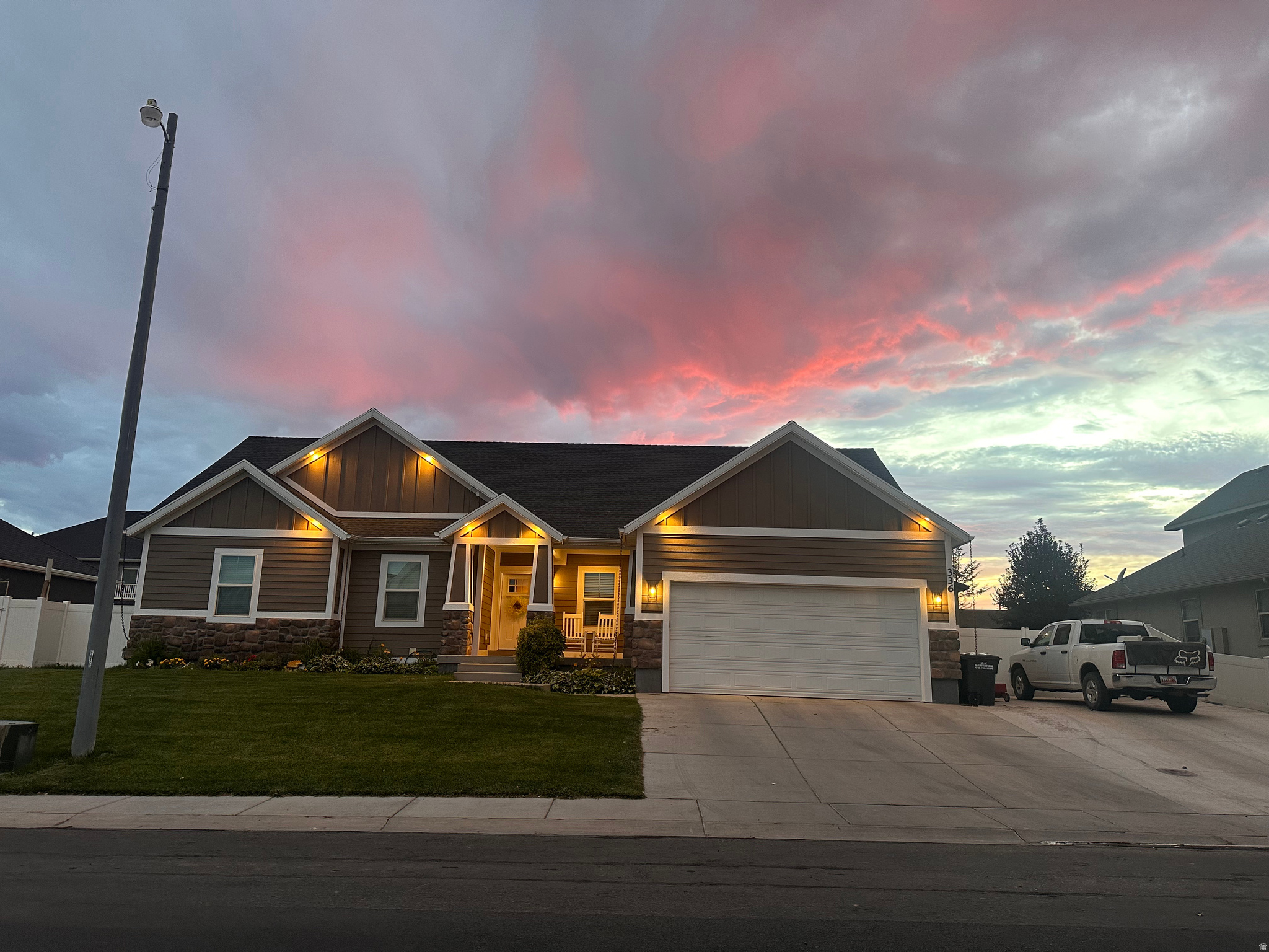 SUNRISE KNOLLS - Residential