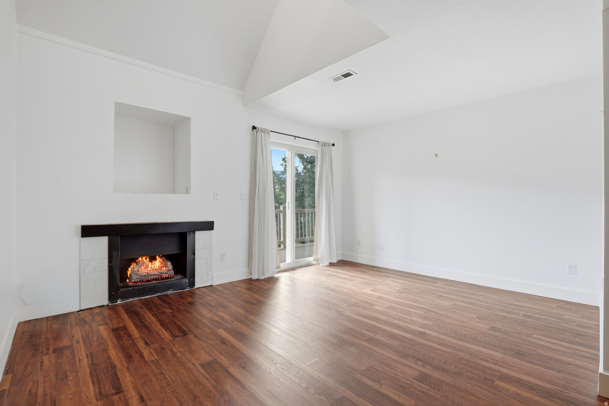 CEDAR SPRINGS - Residential