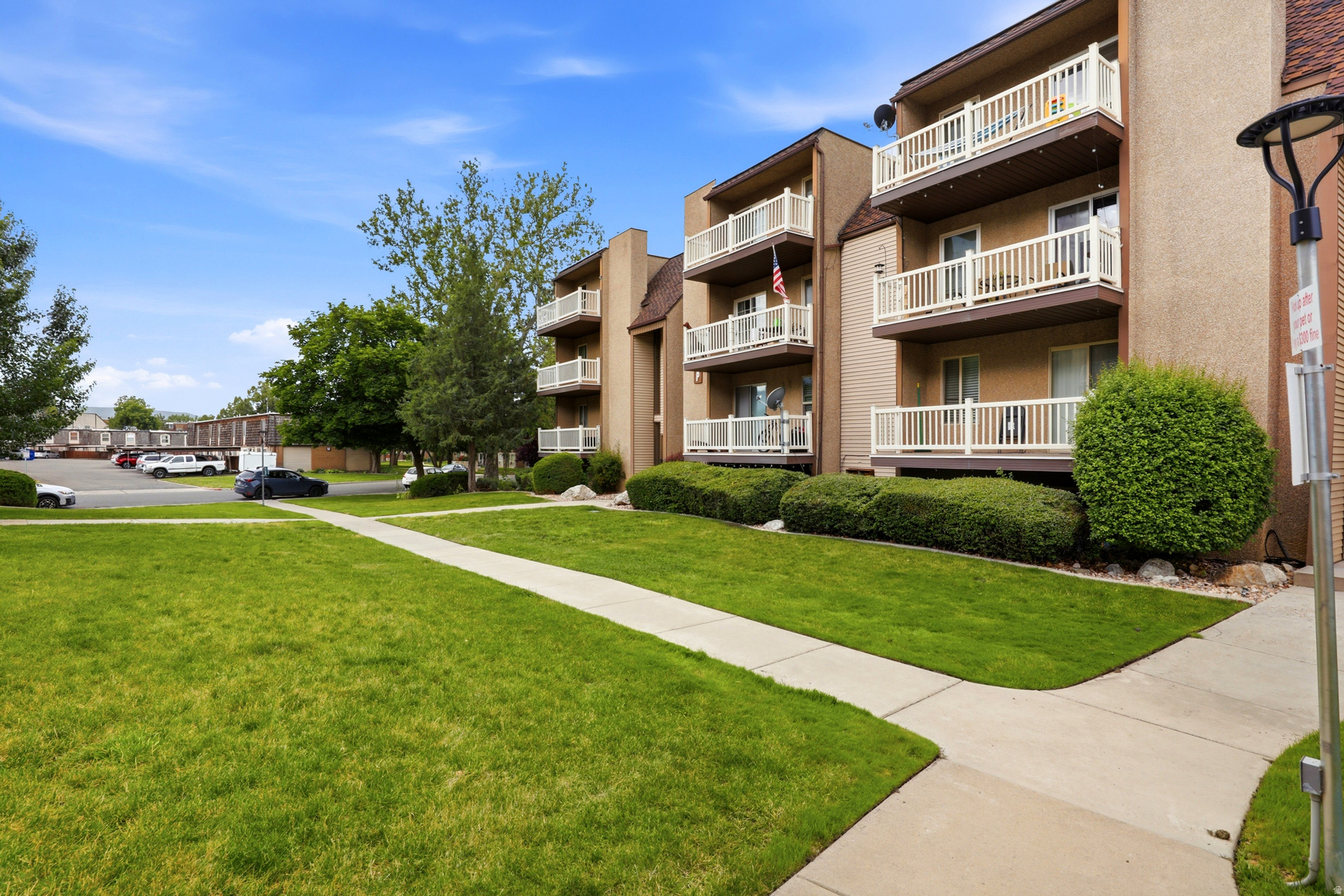 CEDAR SPRINGS - Residential
