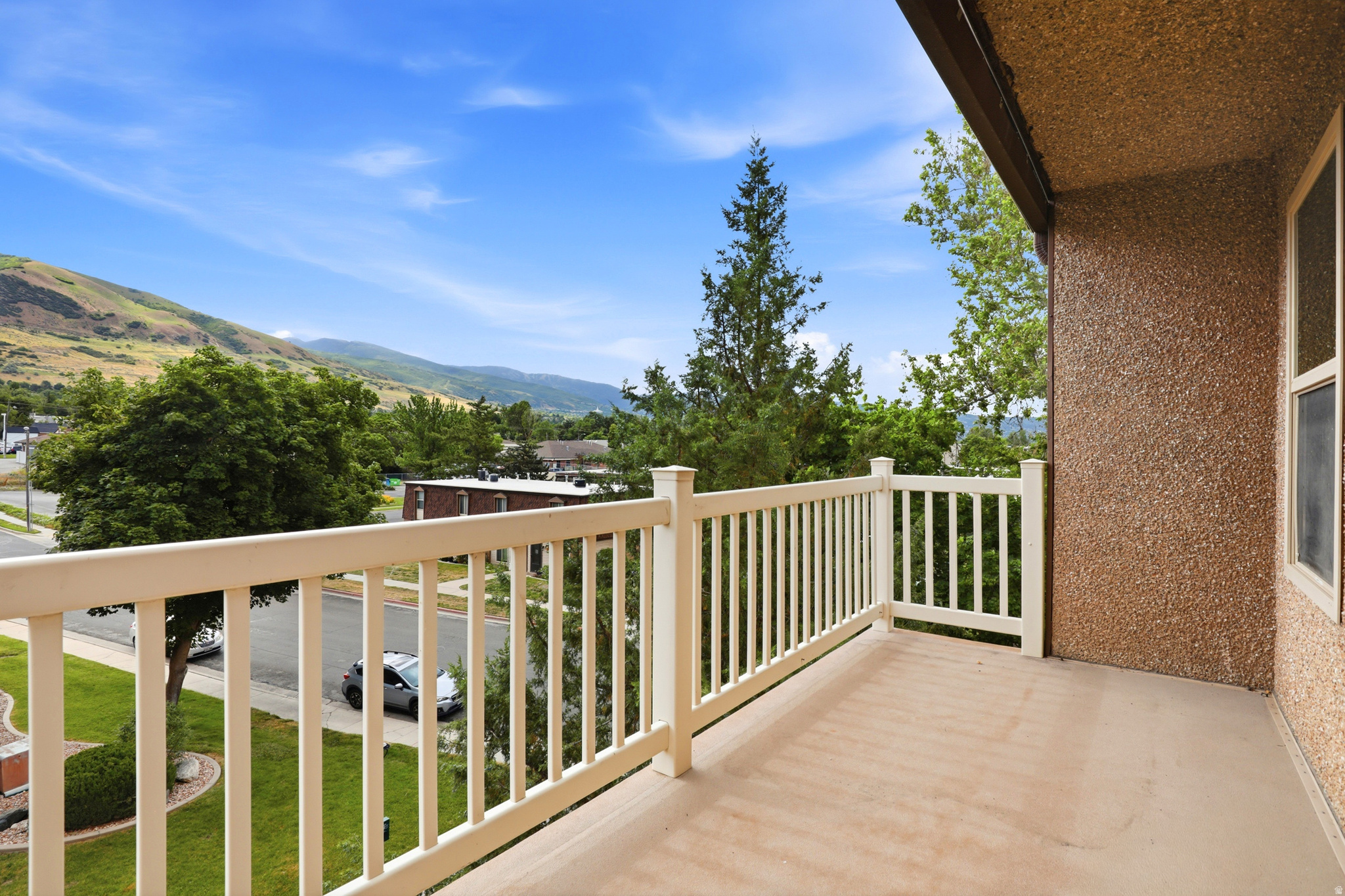 CEDAR SPRINGS - Residential