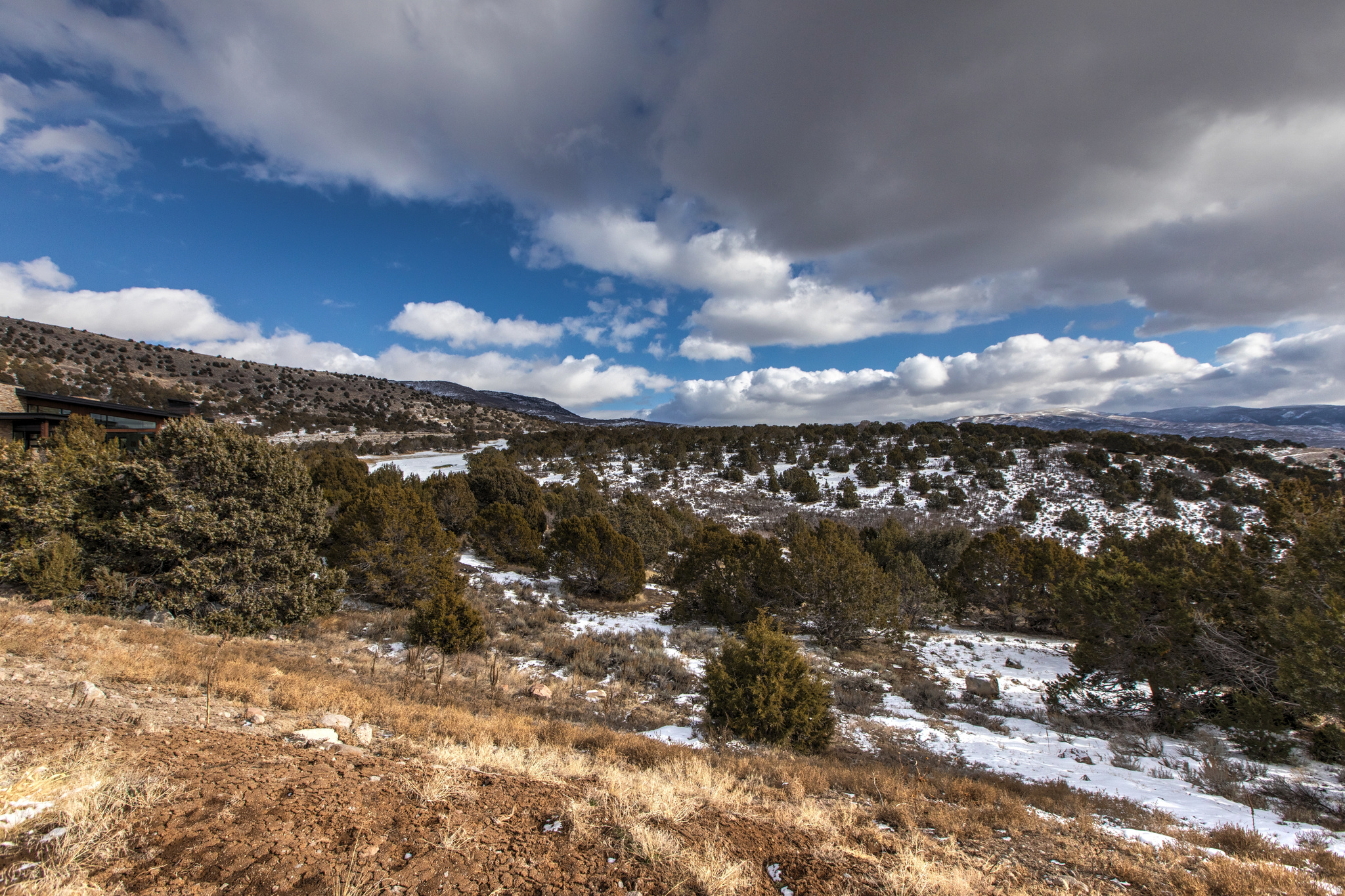 RED LEDGES - Land